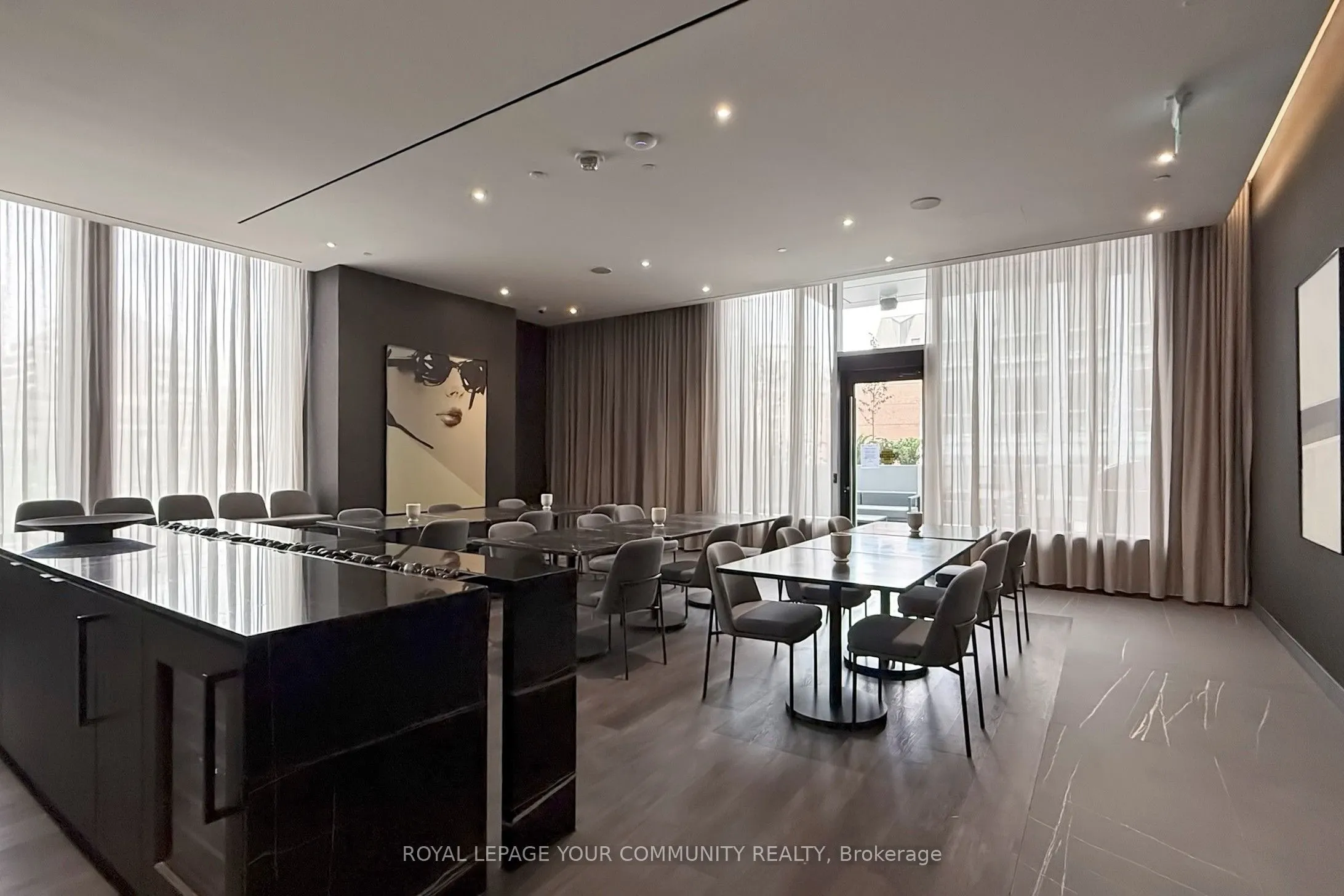11 Yorkville Avenue, #6302