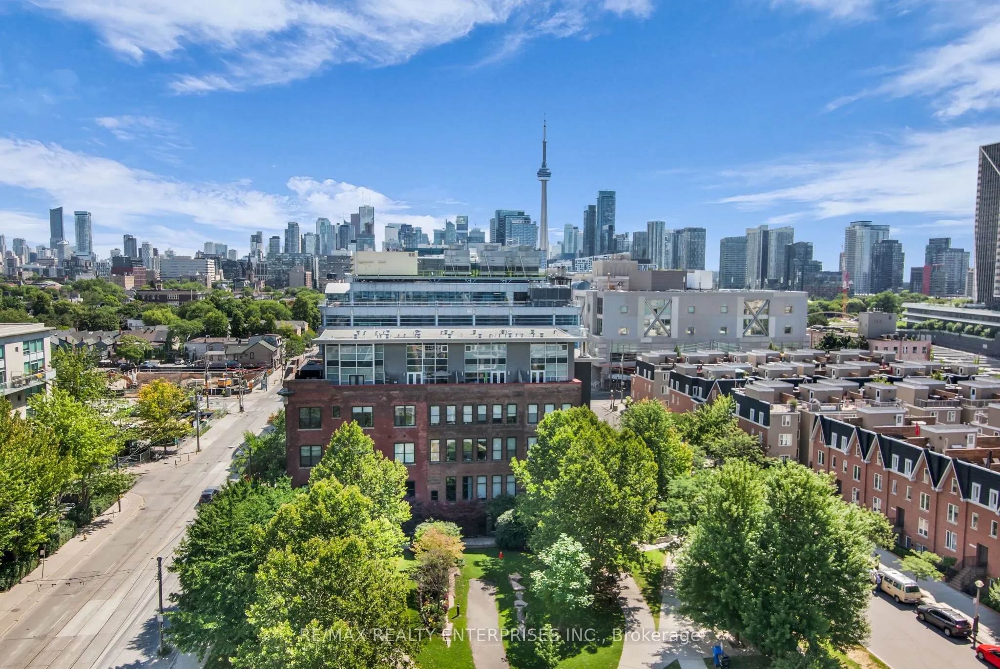 1005 King Street W, #913