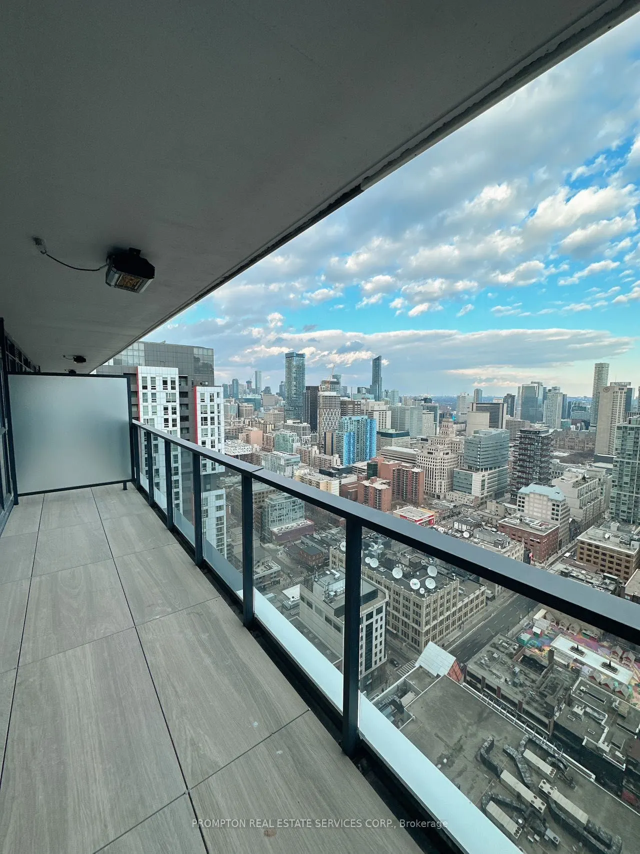 38 Widmer Street, #4903