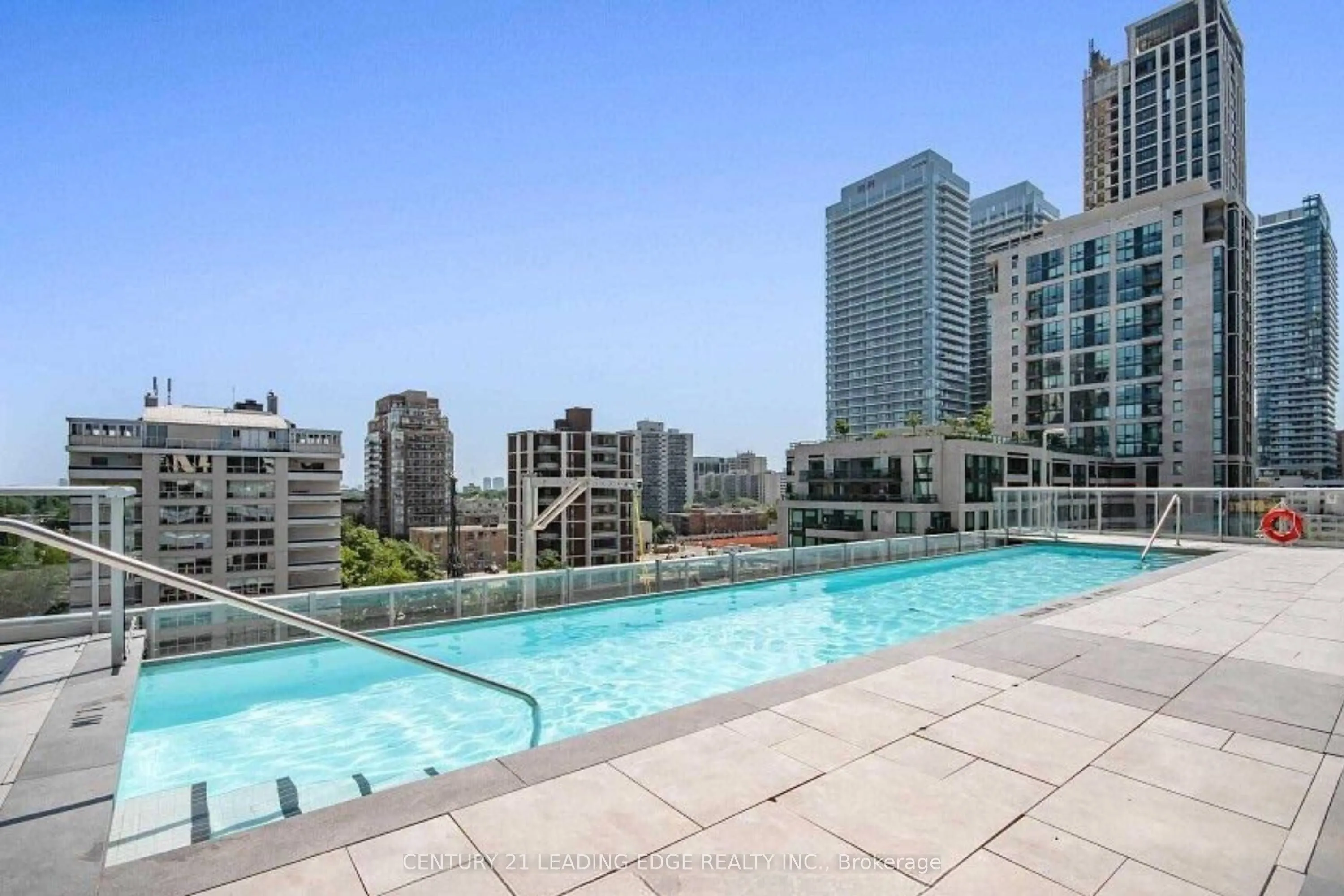 101 Erskine Avenue, #208