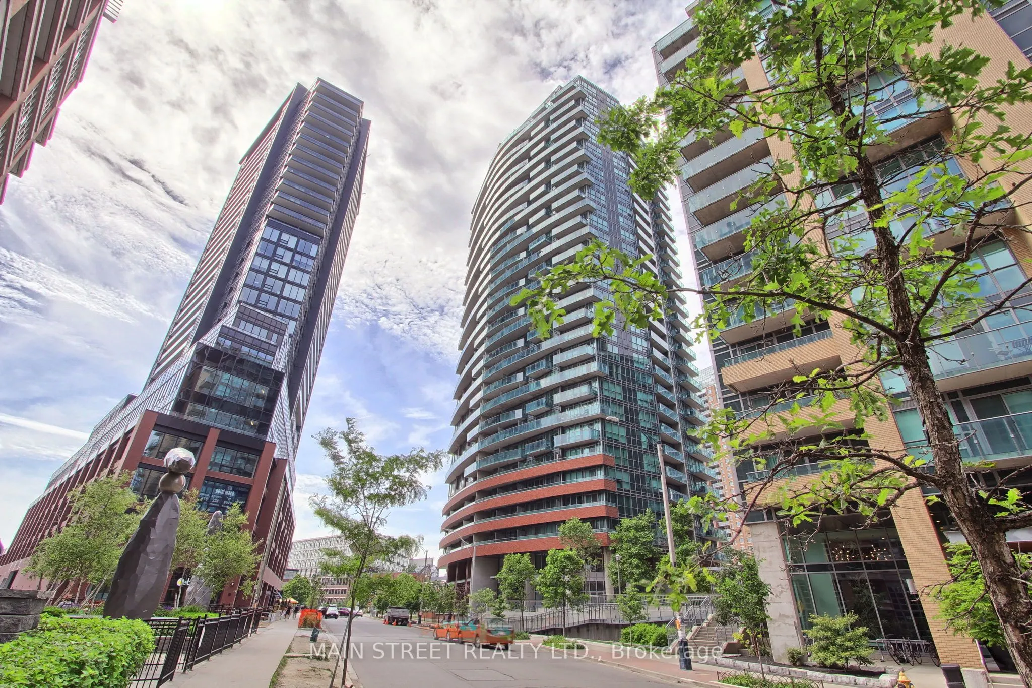 150 East Liberty Street, #1213