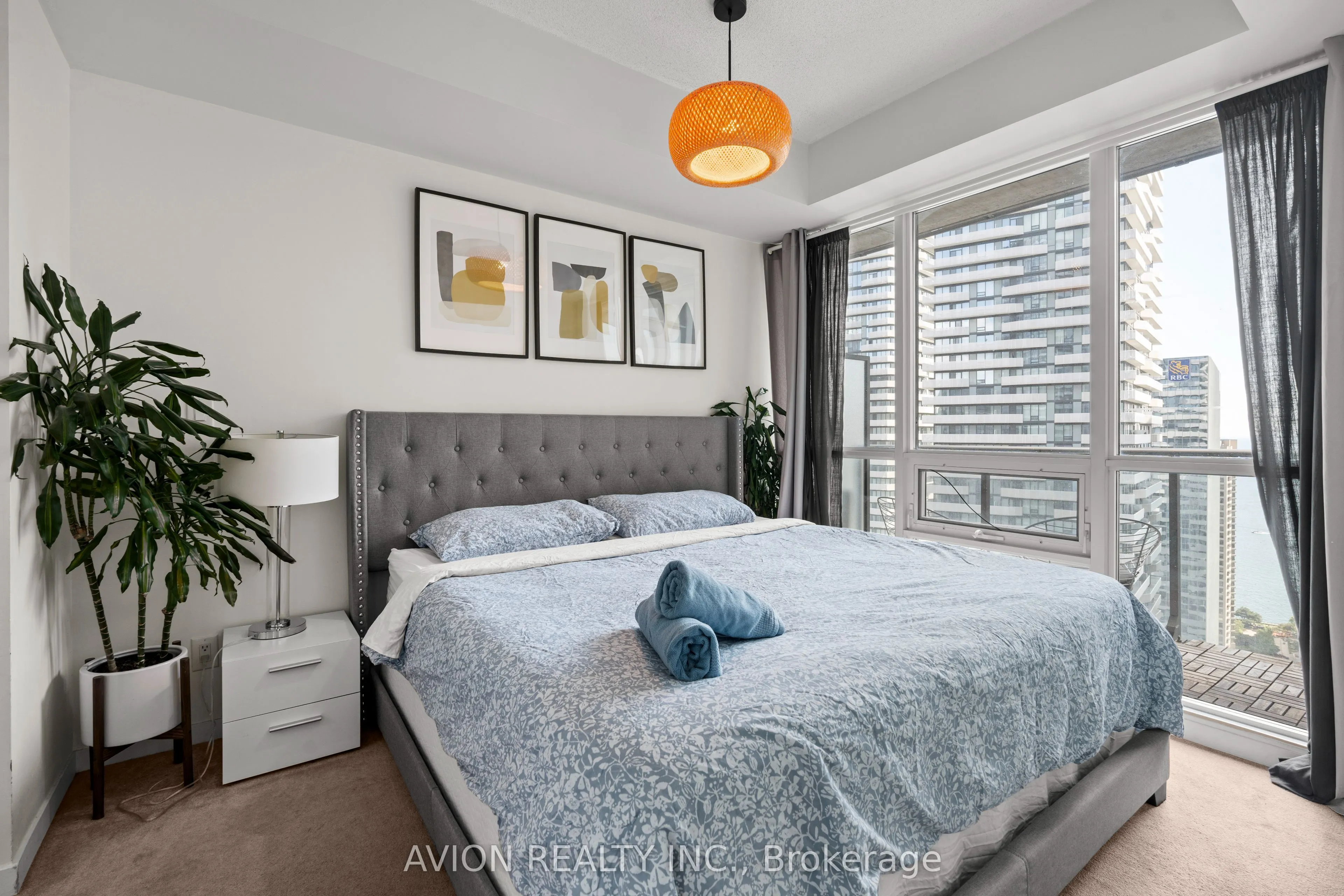 65 Bremner Boulevard, #3501