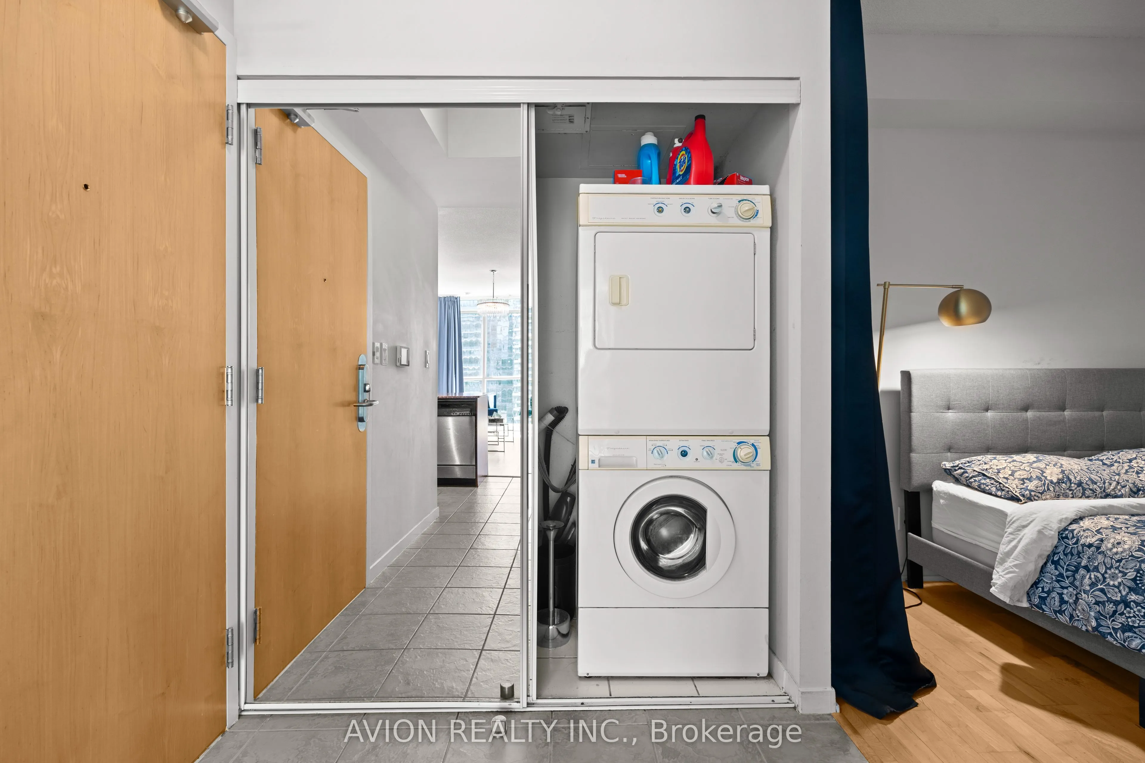 65 Bremner Boulevard, #3501