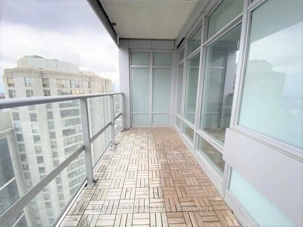 2191 Yonge Street, #1701