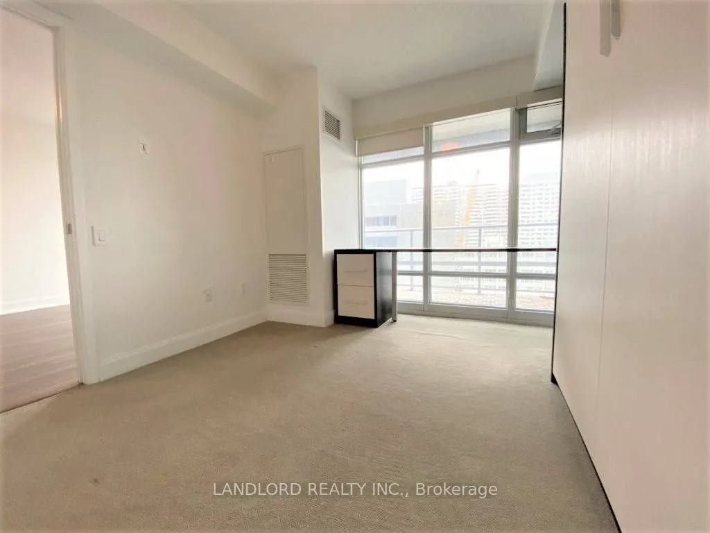 2191 Yonge Street, #1701
