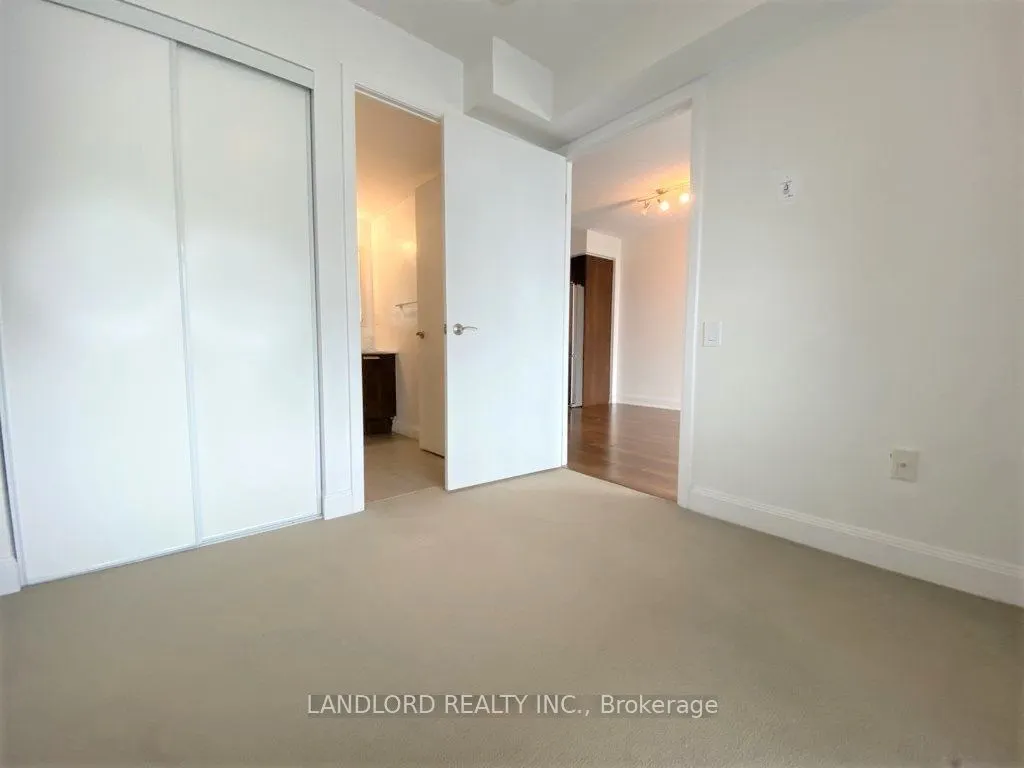 2191 Yonge Street, #1701
