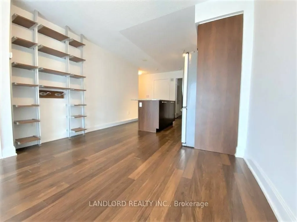 2191 Yonge Street, #1701