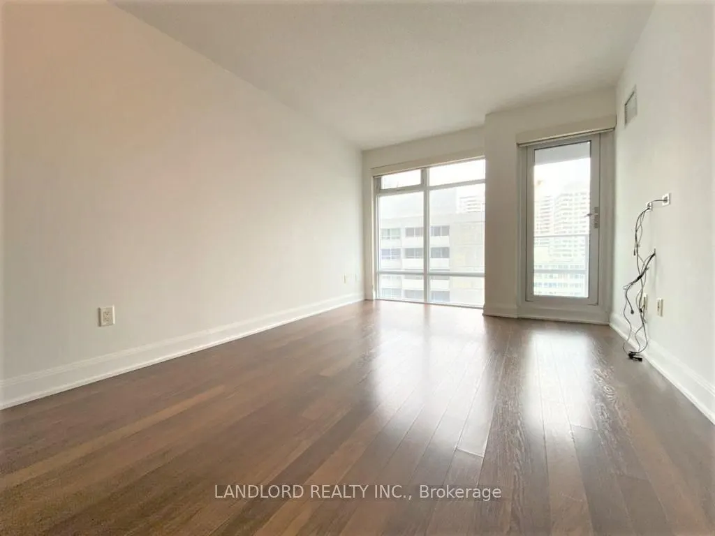 2191 Yonge Street, #1701