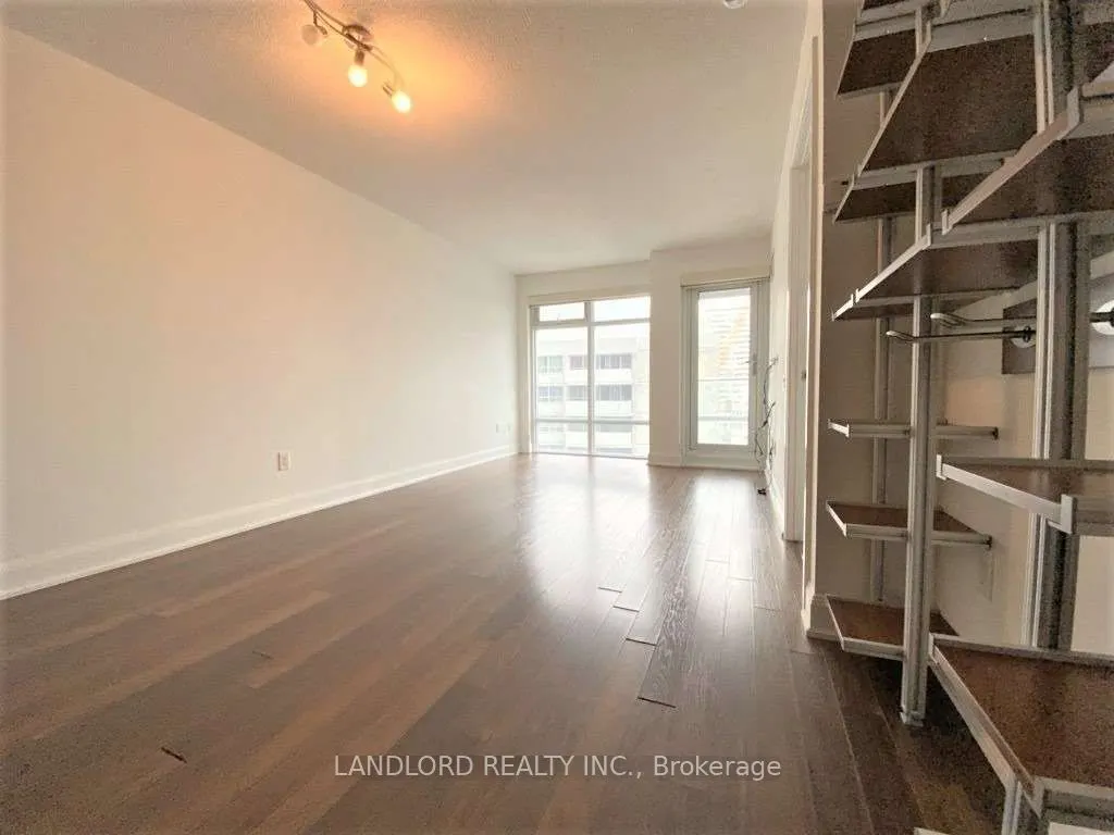 2191 Yonge Street, #1701