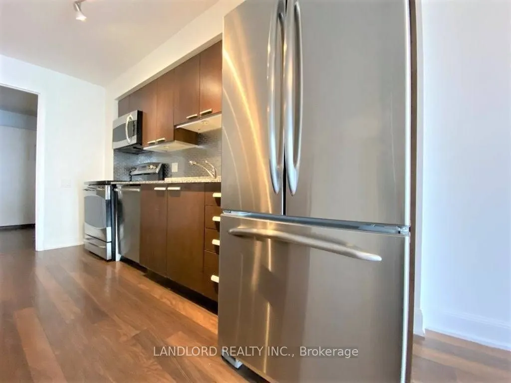 2191 Yonge Street, #1701