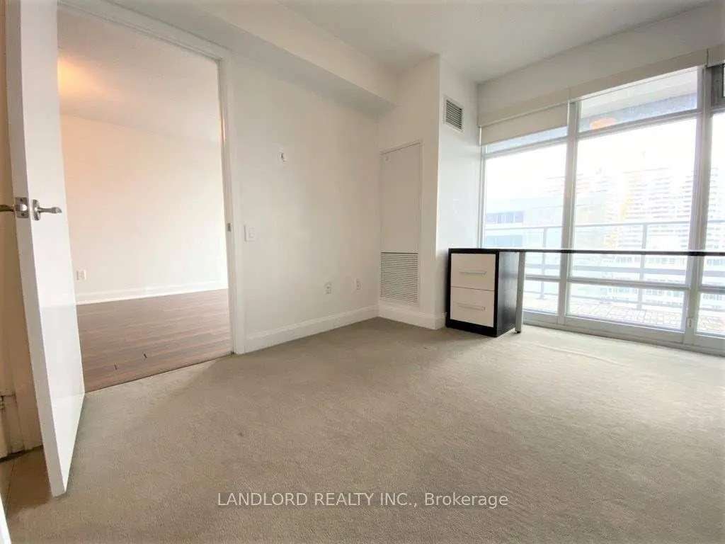 2191 Yonge Street, #1701