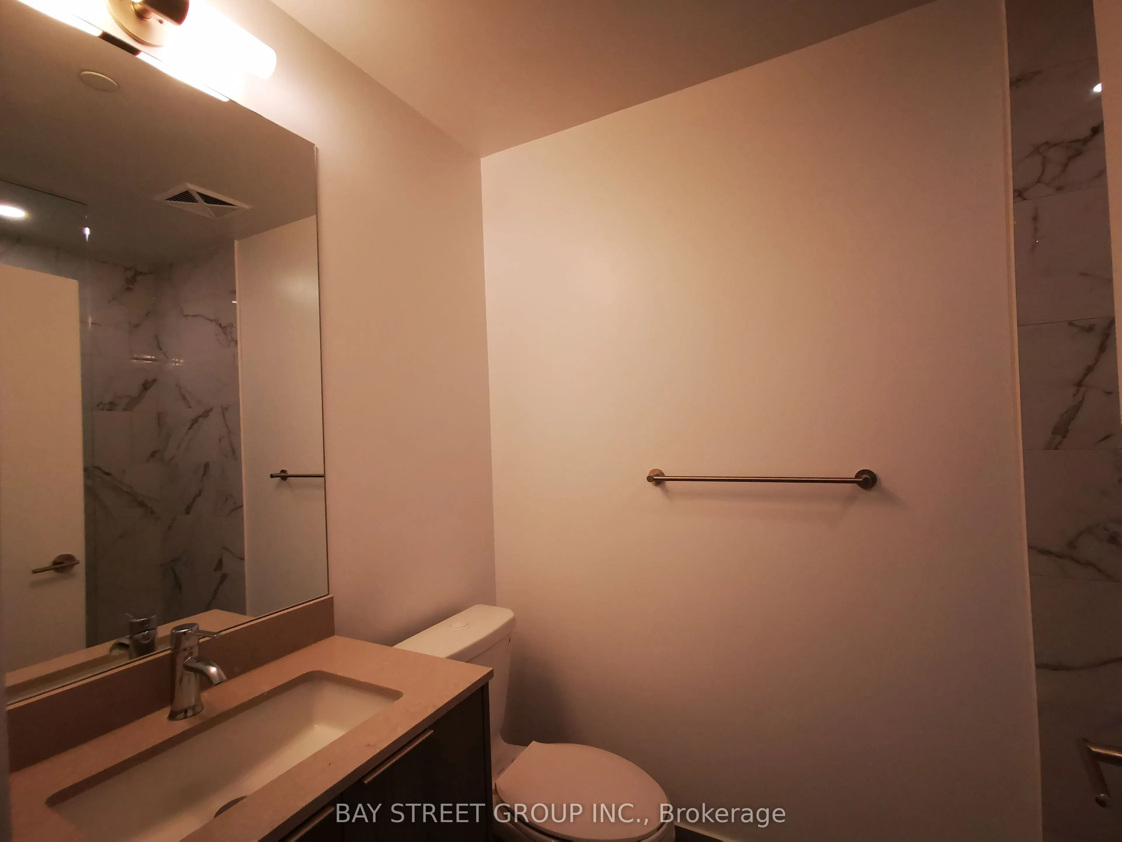 32 Forest Manor Road, #606