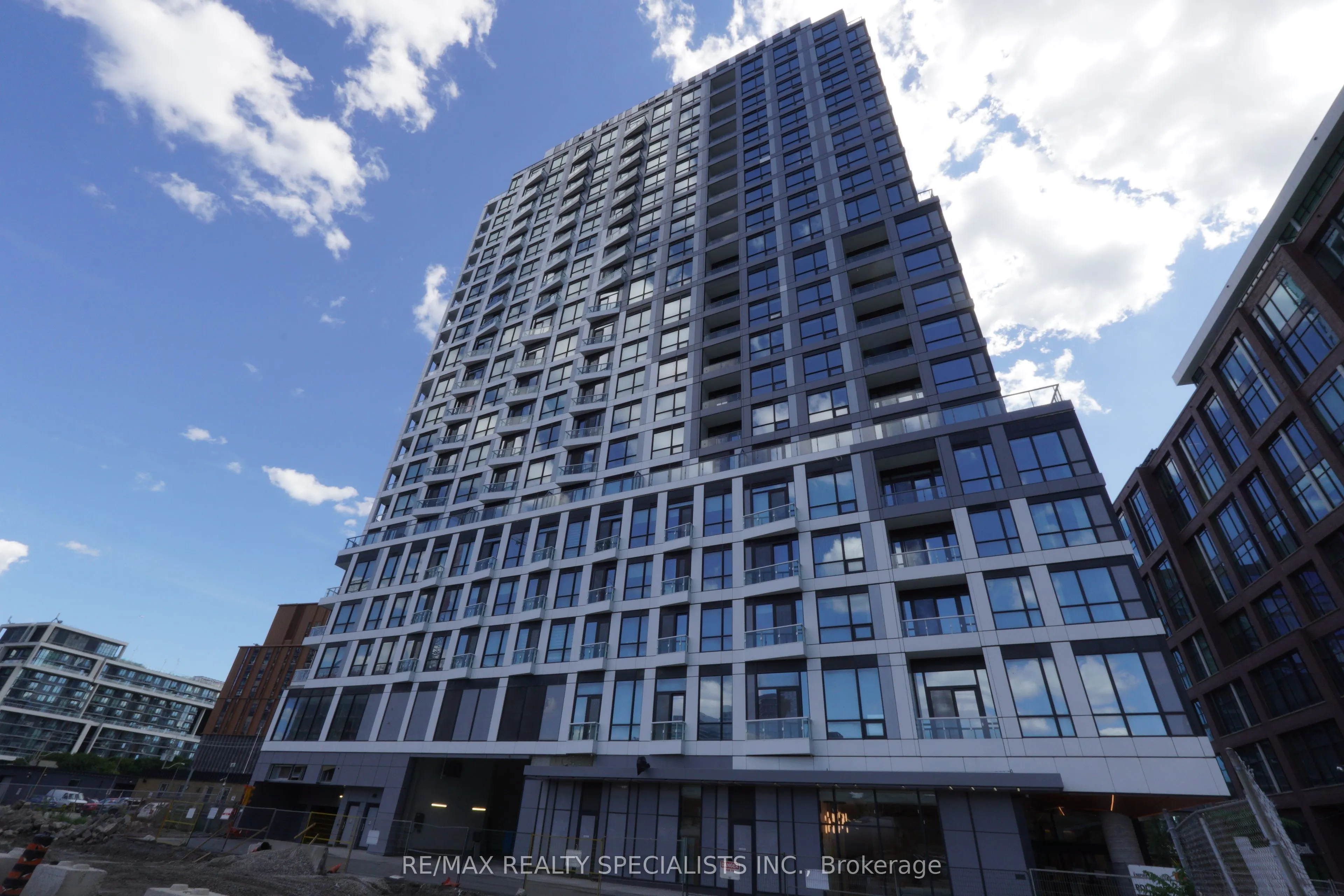 15 Richardson Street, #1019