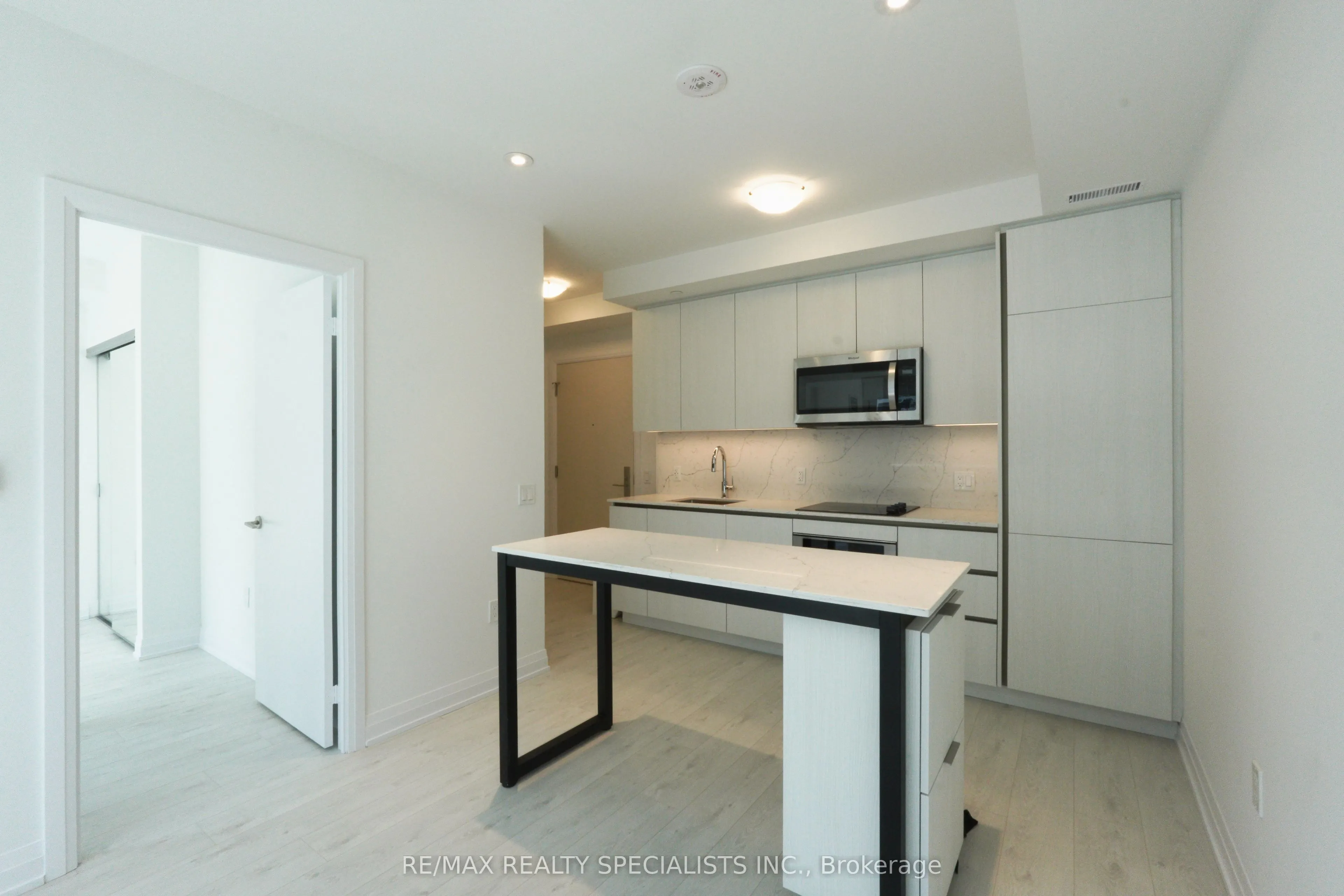 15 Richardson Street, #1019