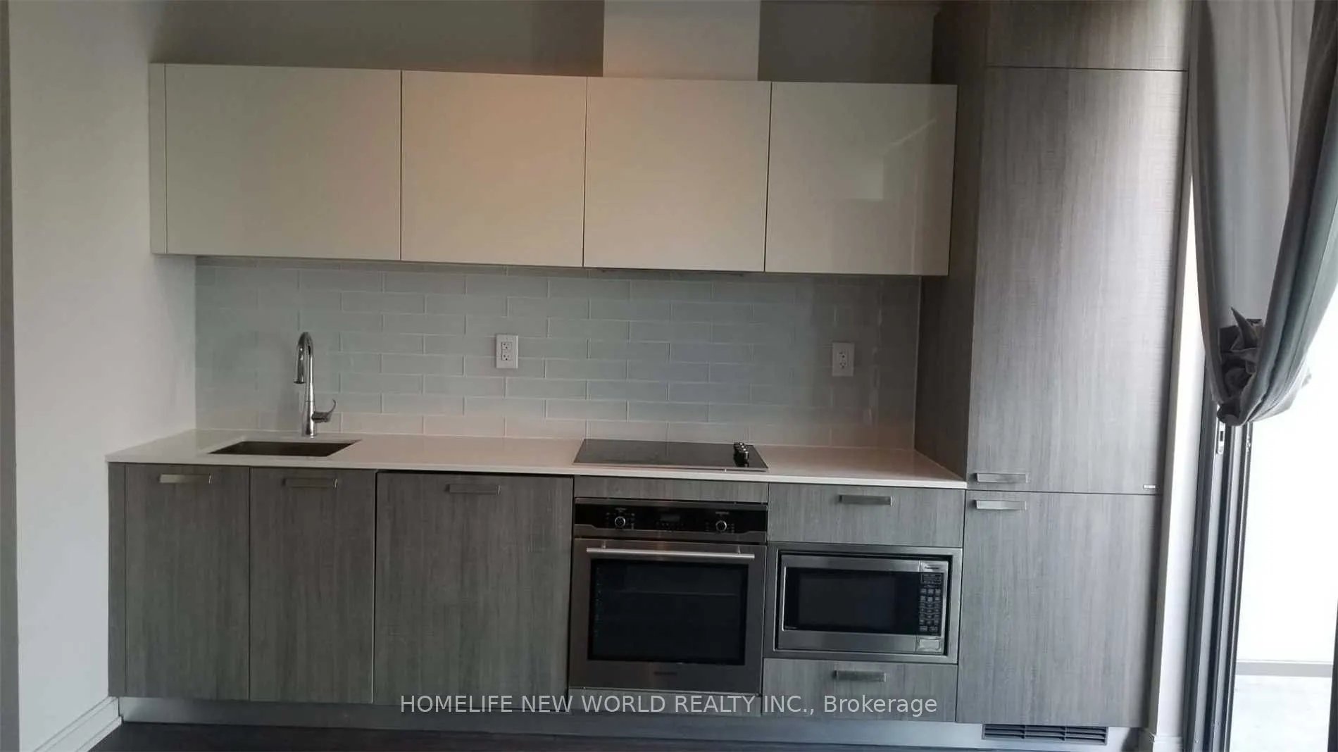 50 Charles Street E, #4302