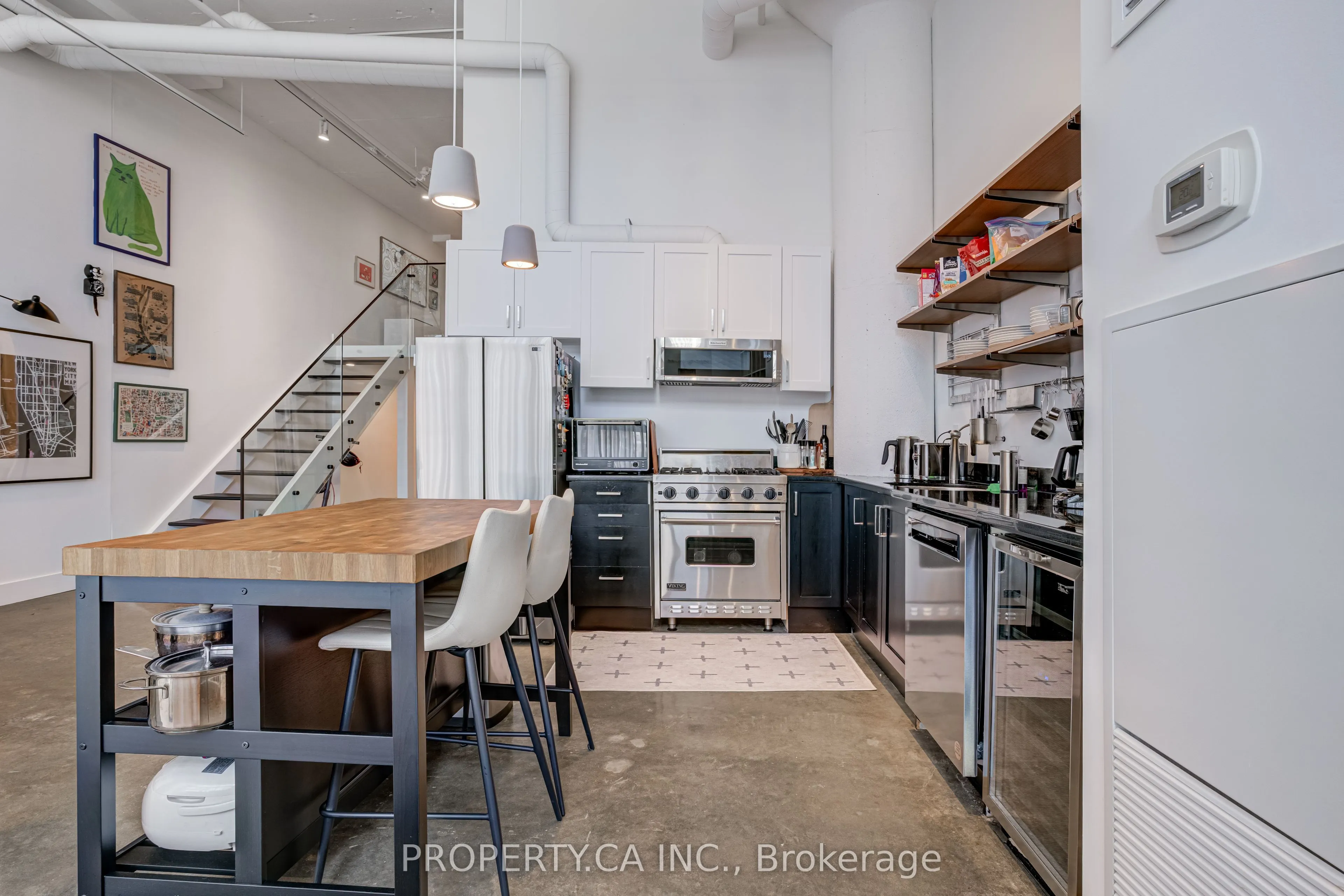90 Sumach Street, #519