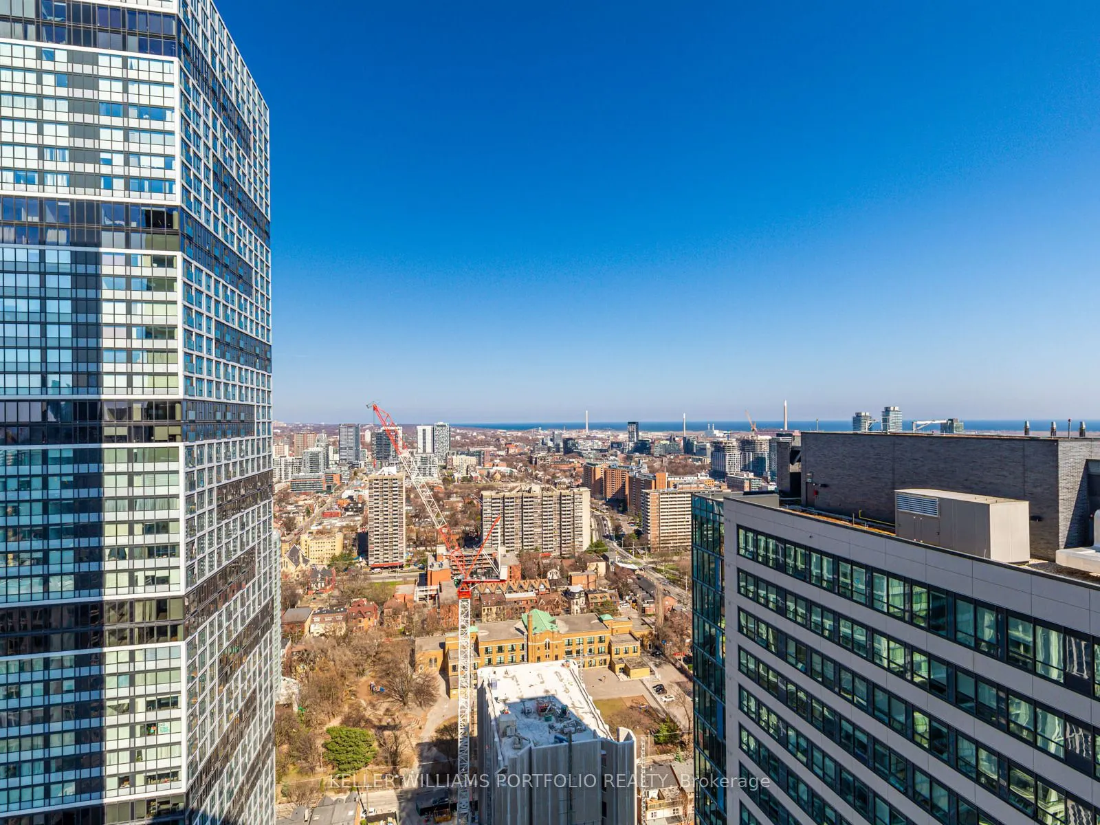 77 Mutual Street, #3510