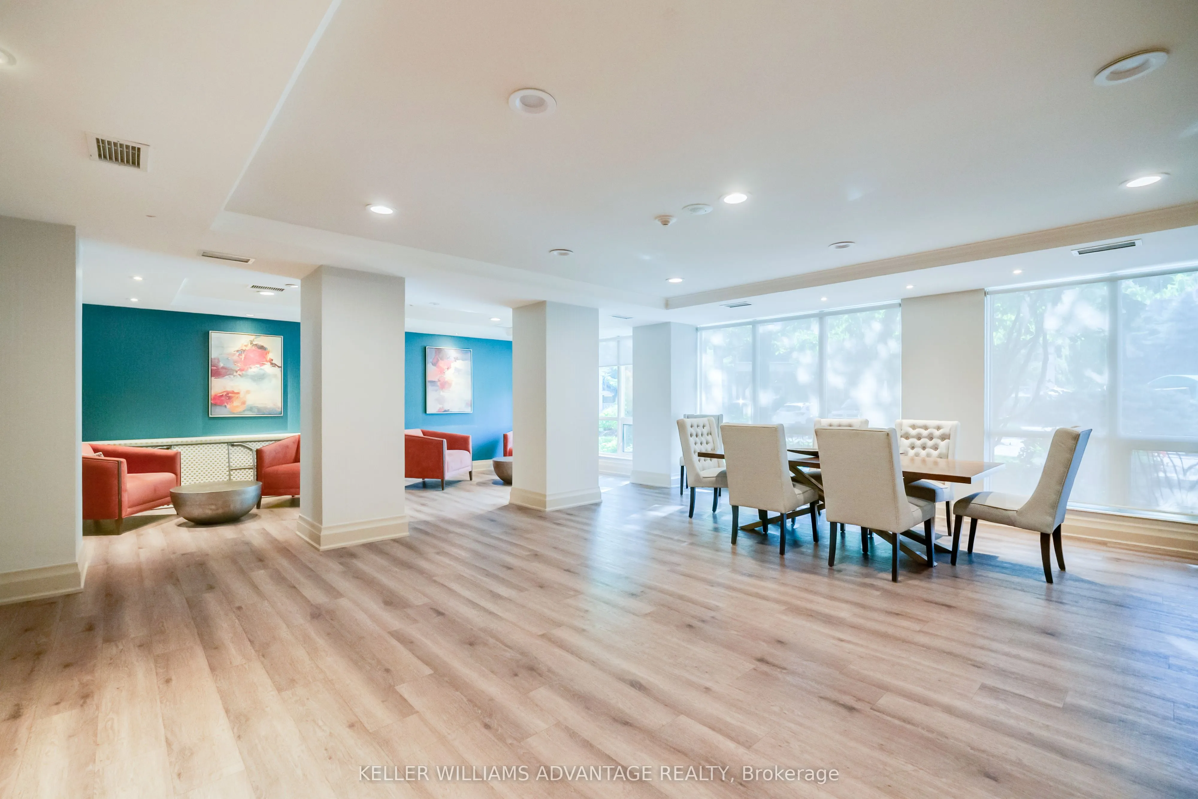 28 William Carson Crescent