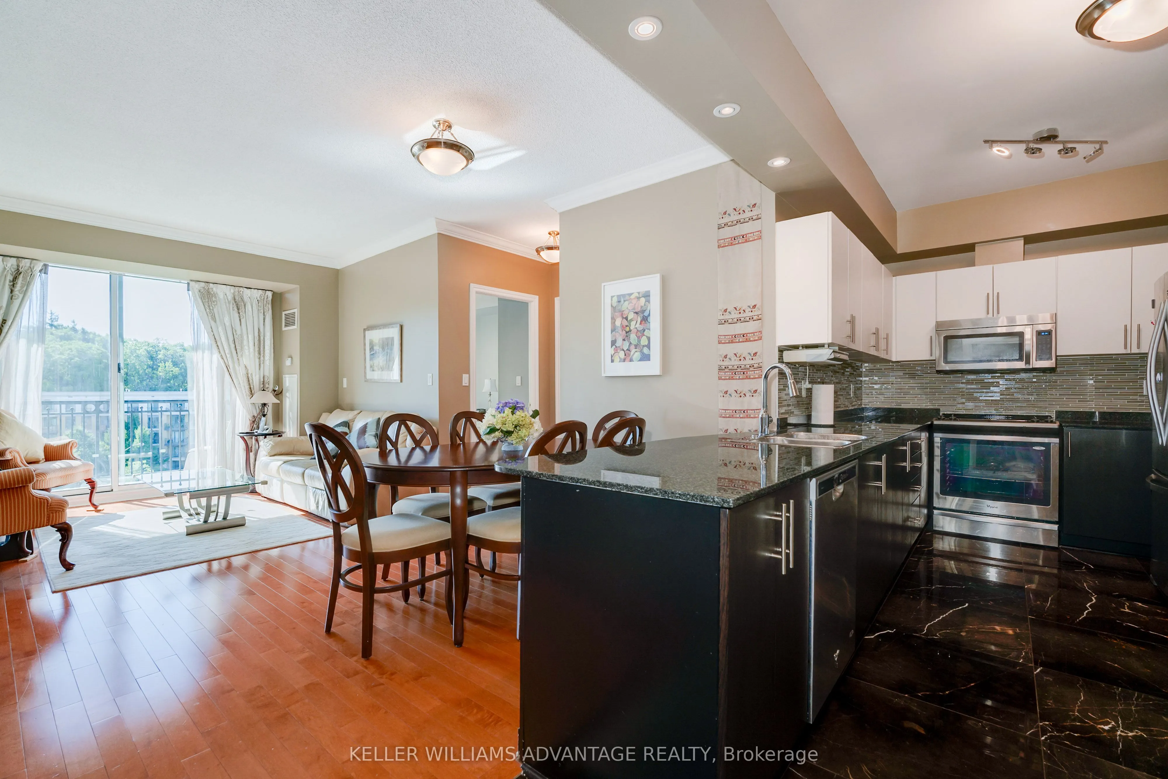 28 William Carson Crescent