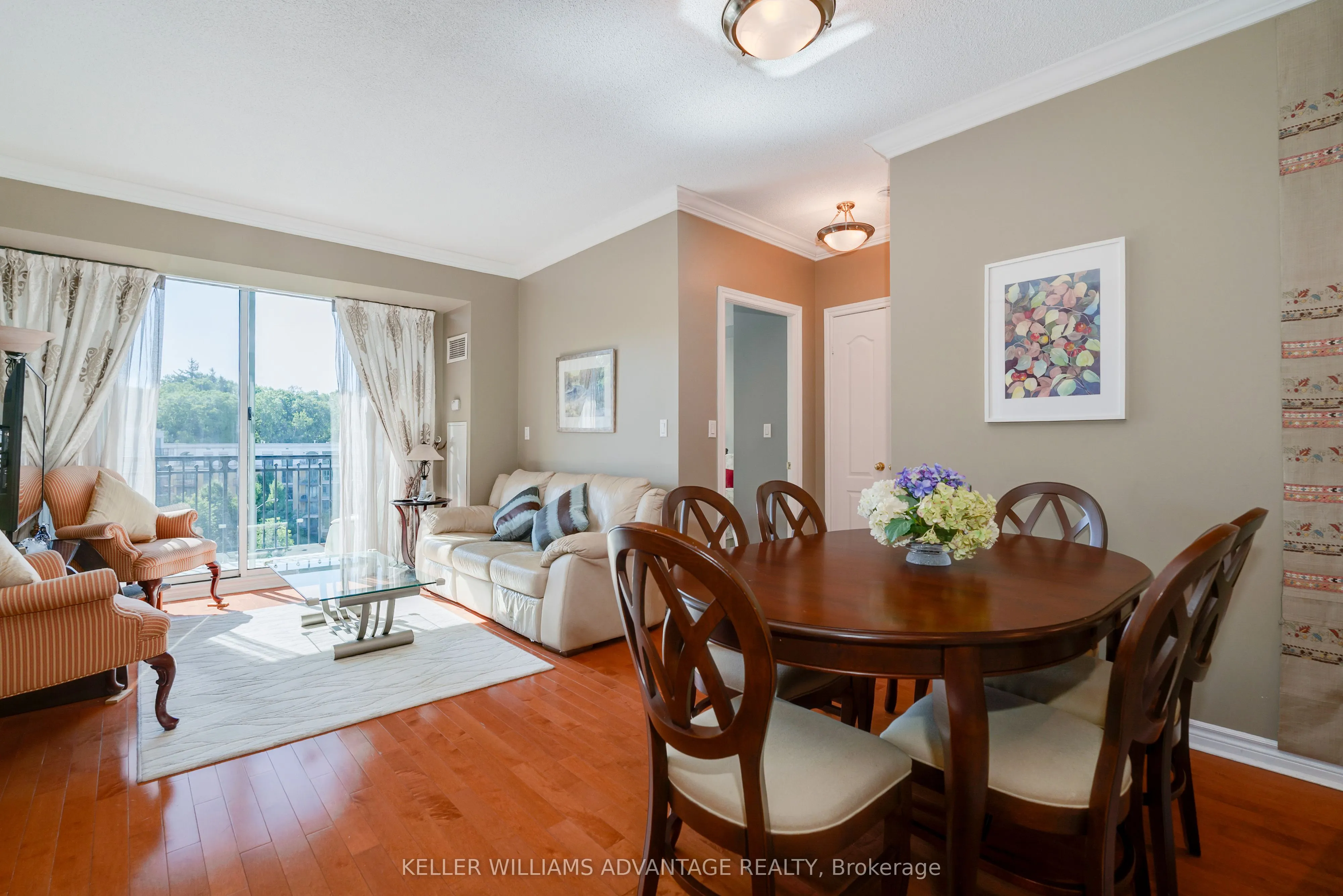 28 William Carson Crescent