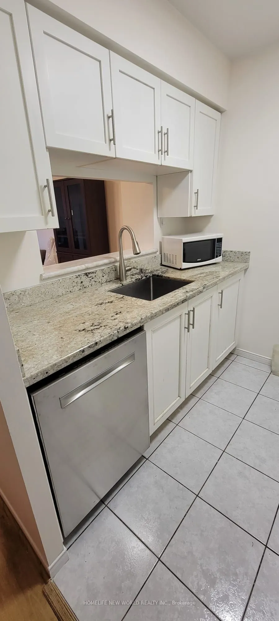 3 pemberton Avenue, #1809