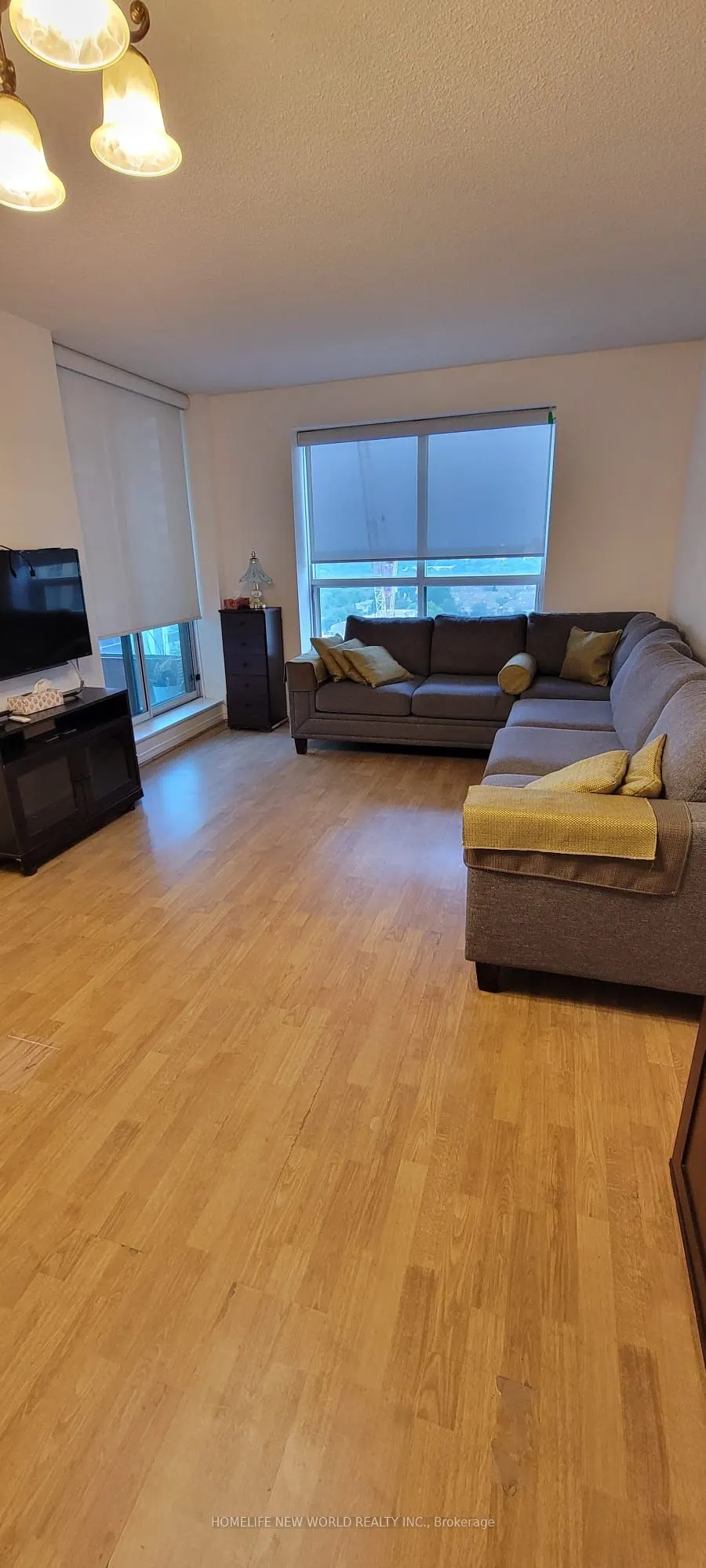 3 pemberton Avenue, #1809