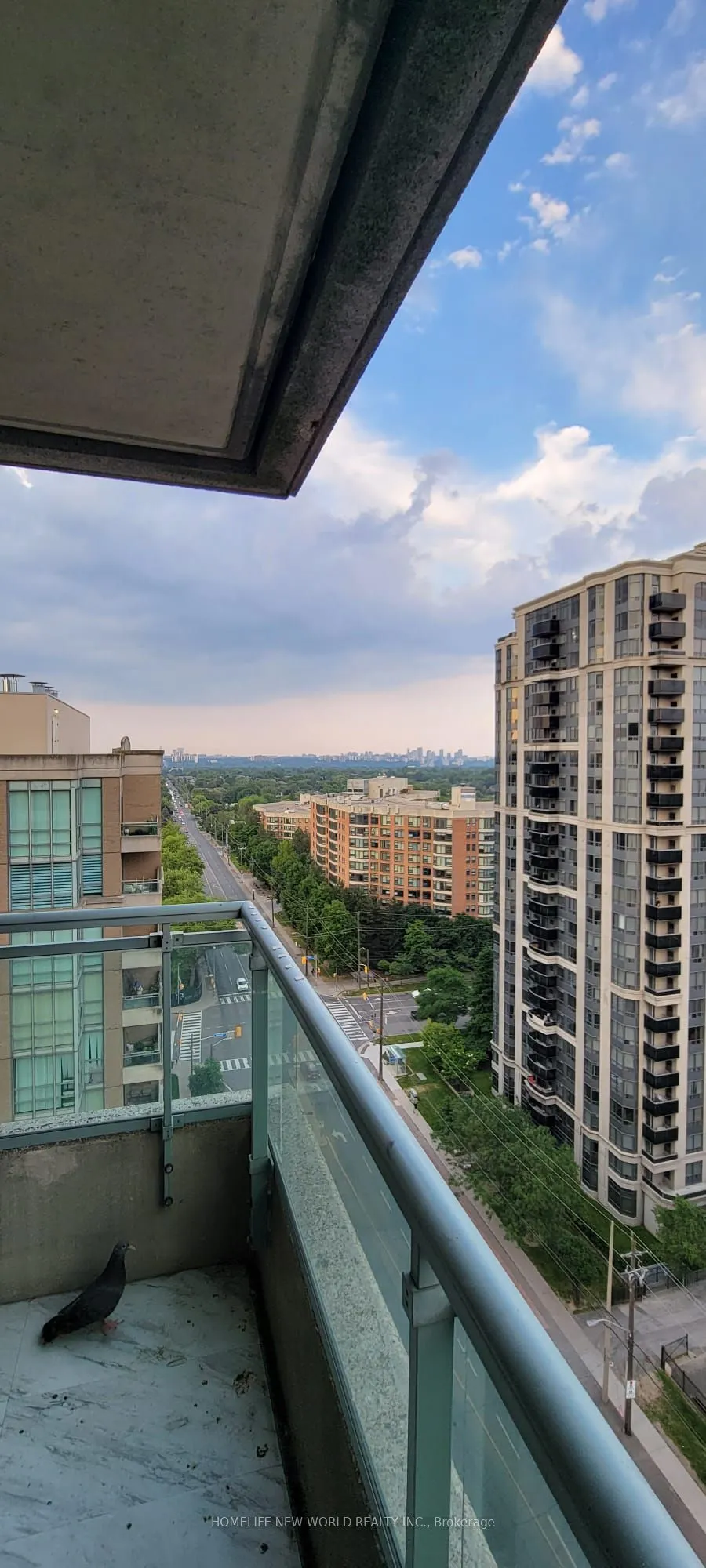 3 pemberton Avenue, #1809