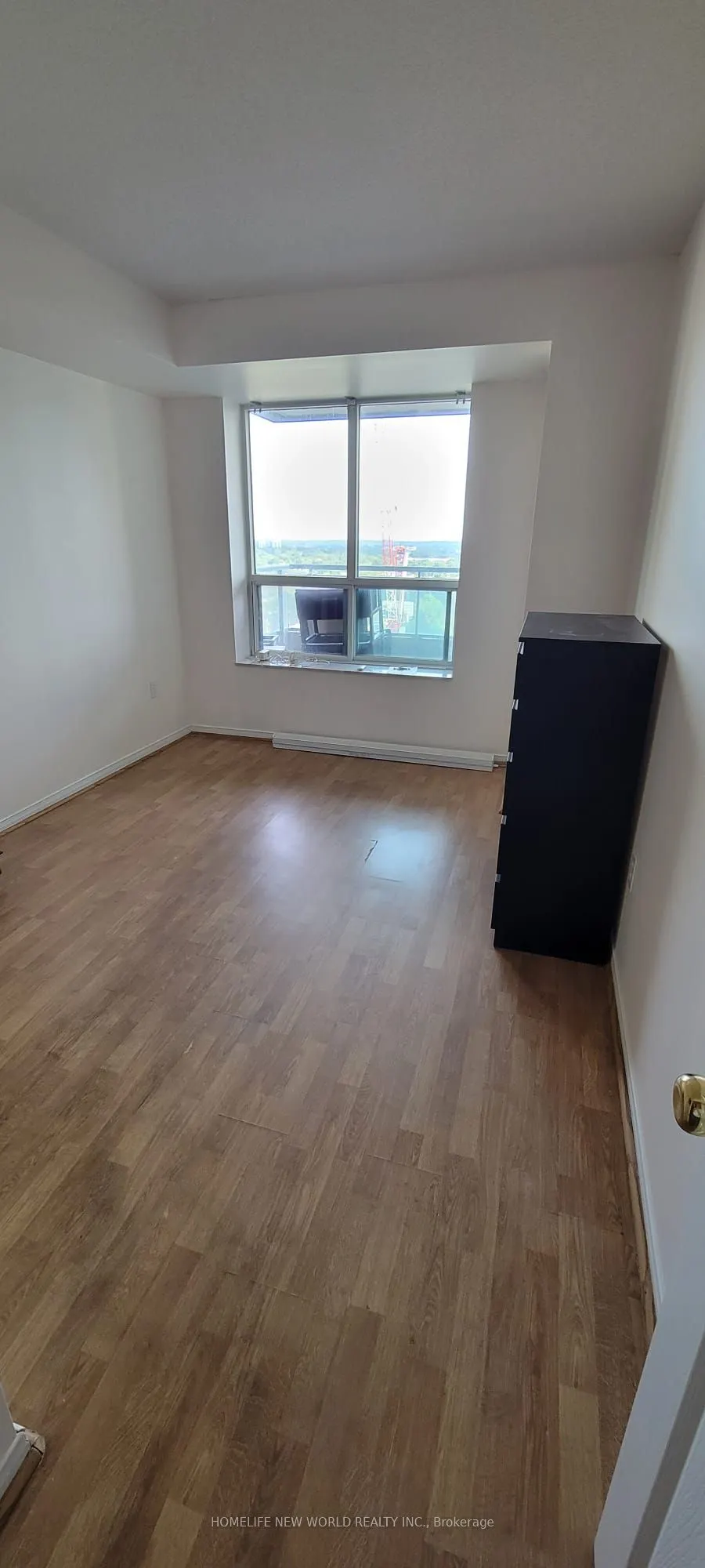3 pemberton Avenue, #1809