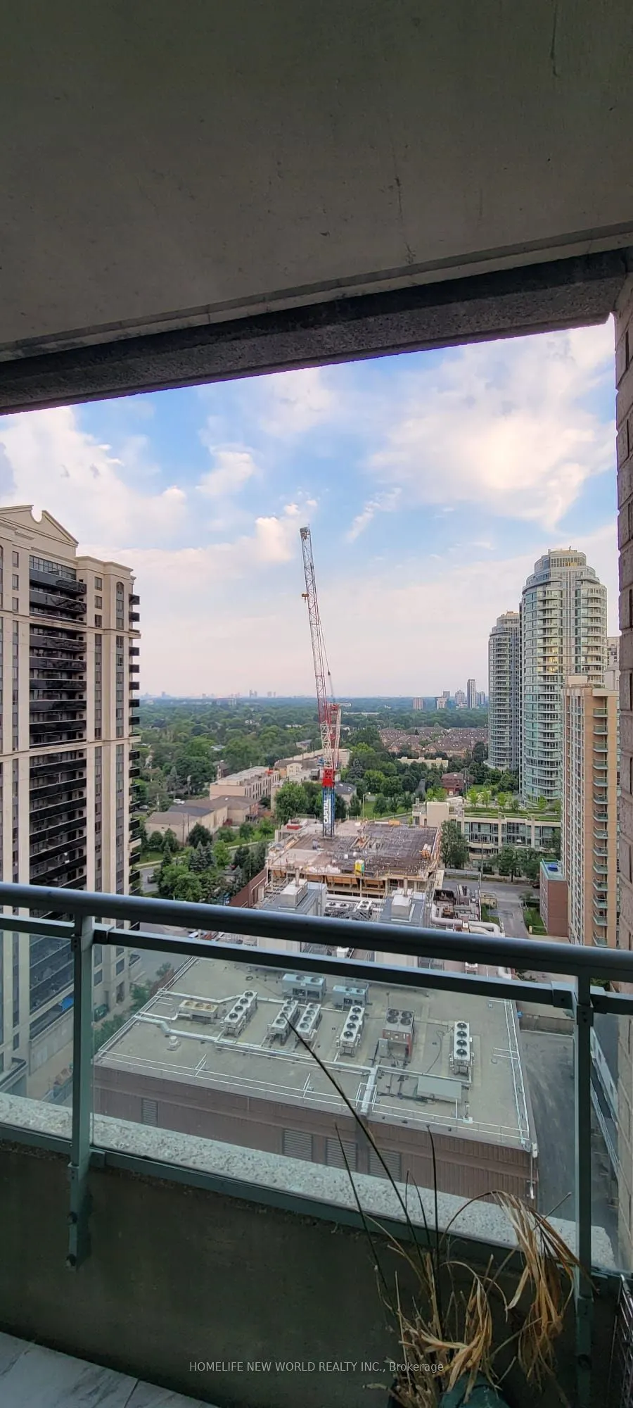 3 pemberton Avenue, #1809