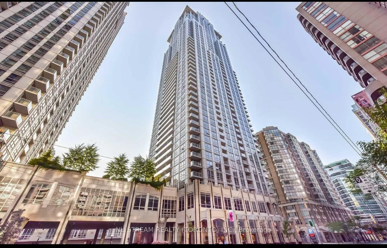 761 Bay Street, #3513