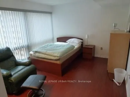 1001 Bay Street, #1114