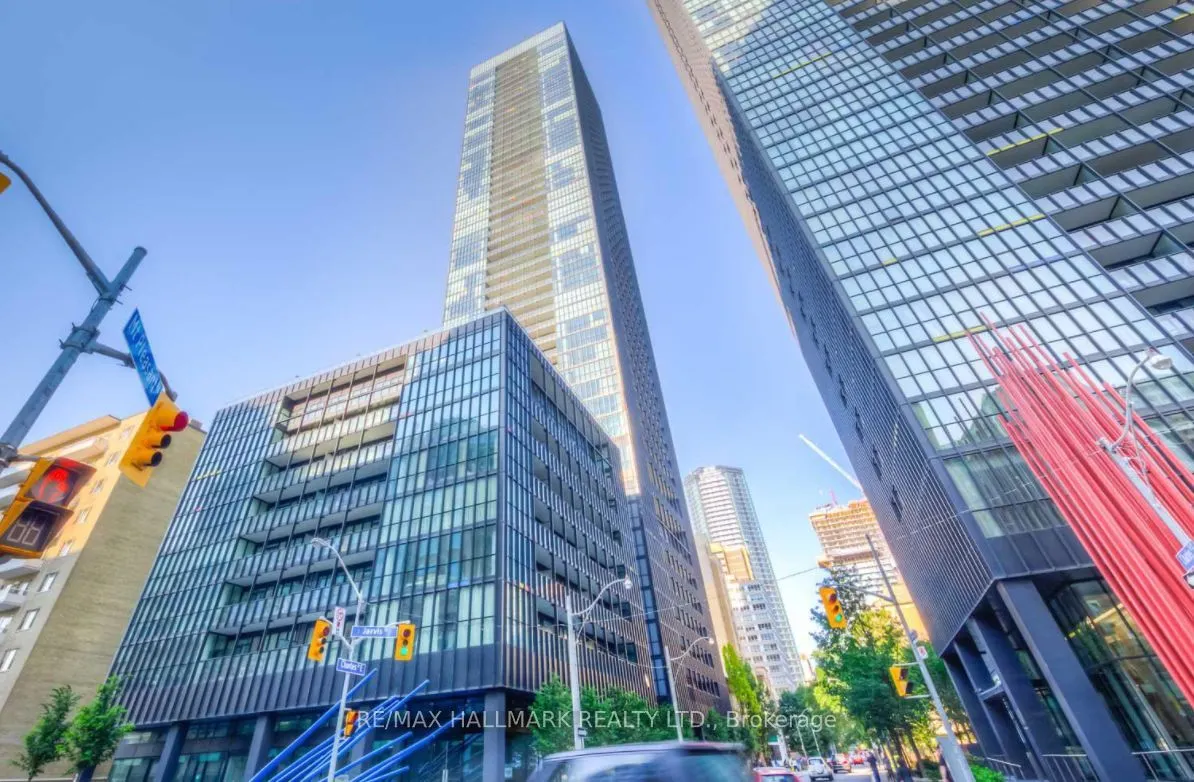 101 Charles Street E, #2505