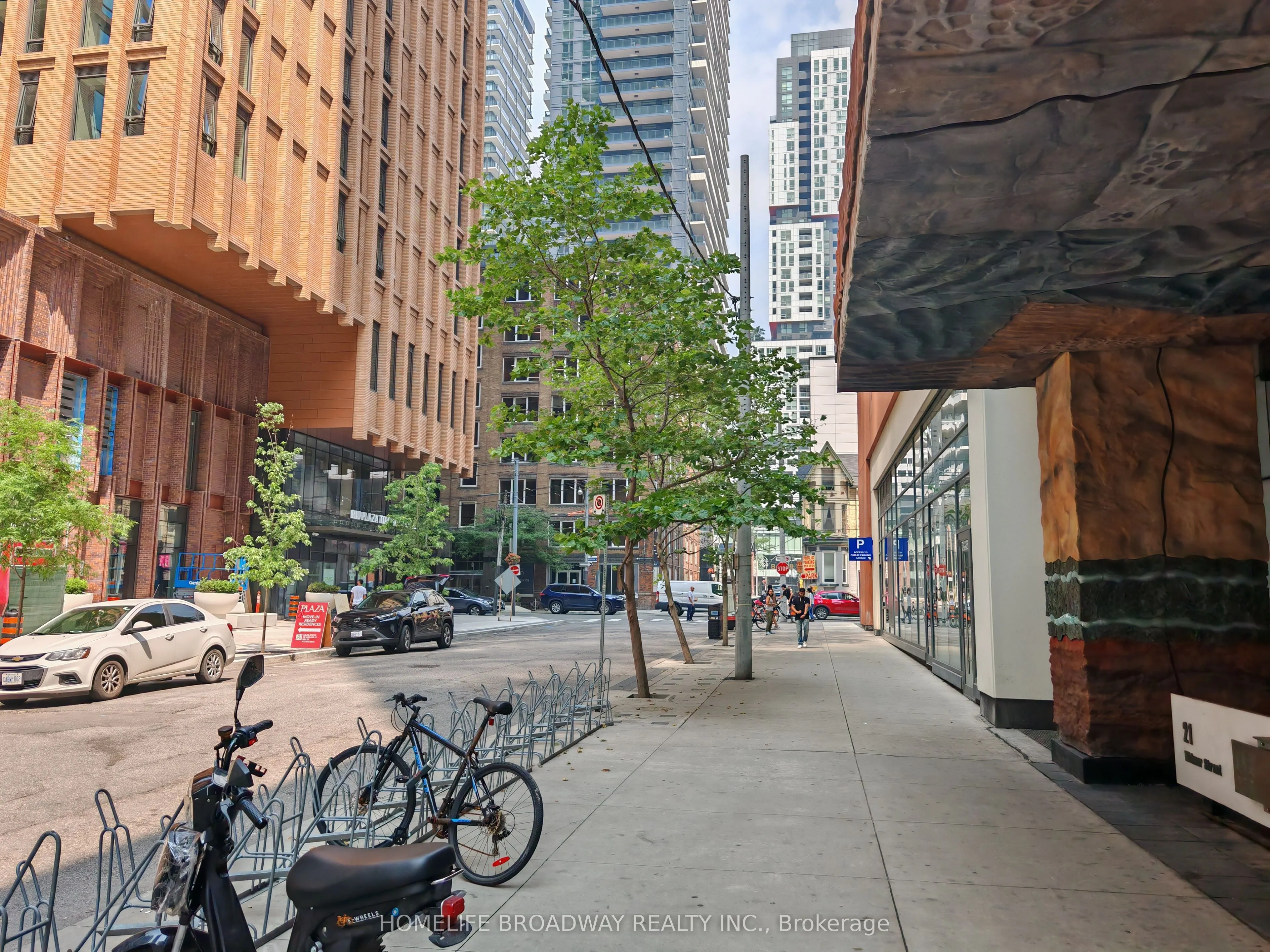 21 Widmer Street, #3403