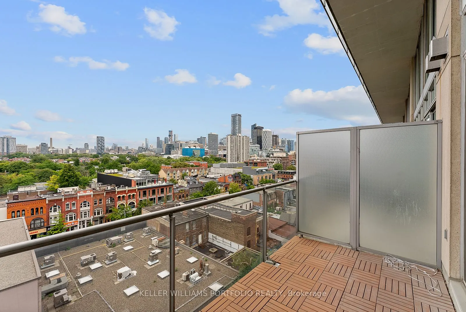 388 Richmond Street W, #918