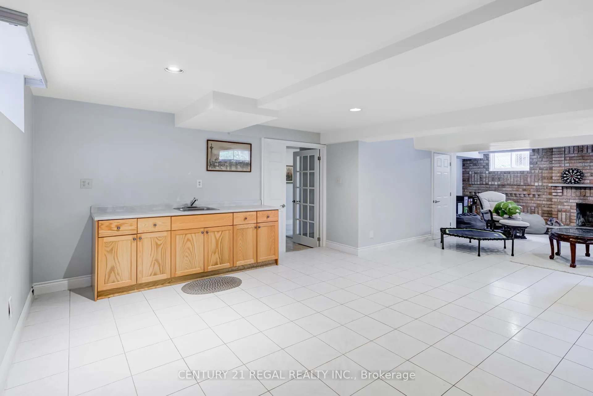 52 Ranee Avenue