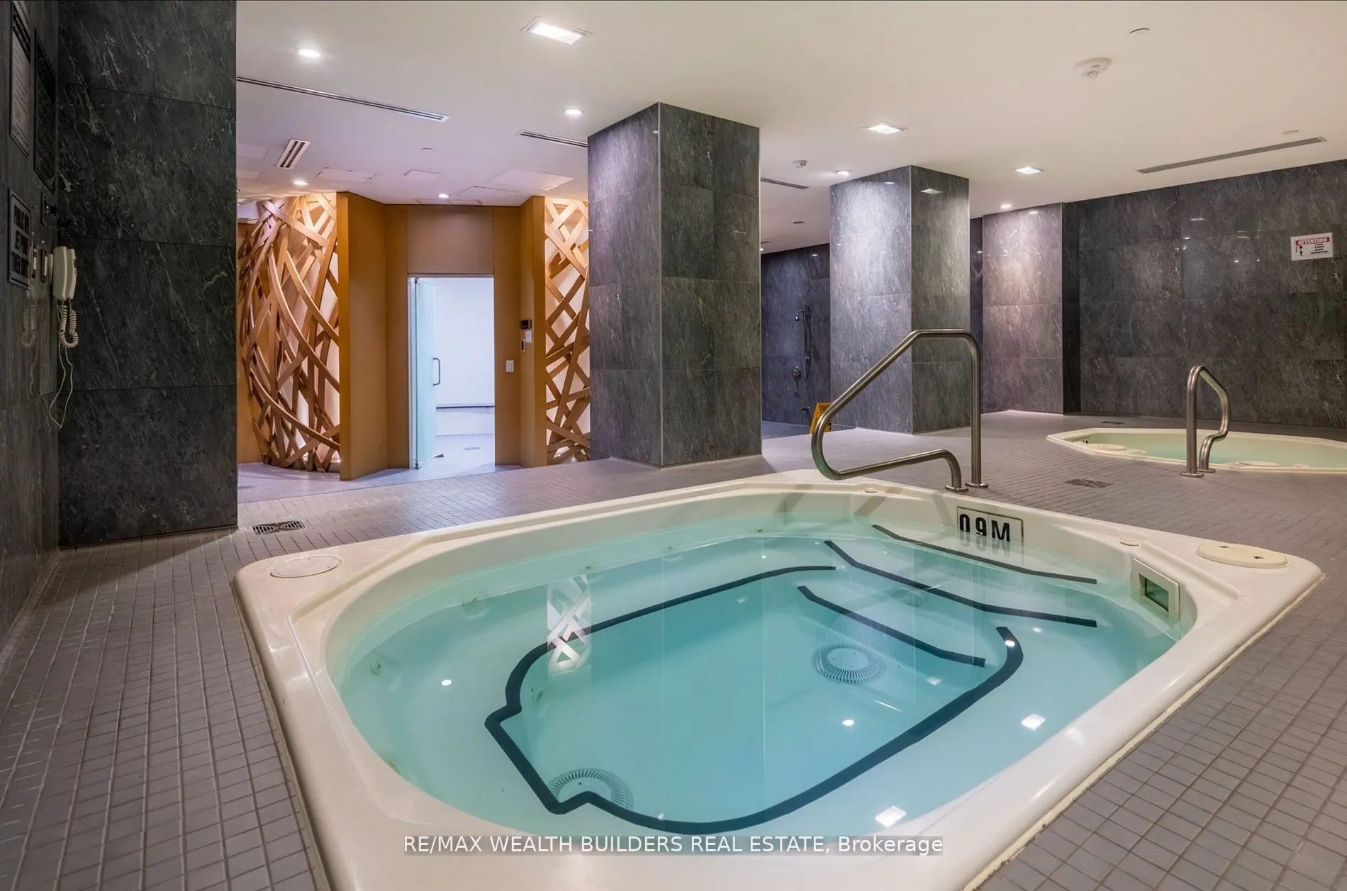 120 Harrison Garden Boulevard, #418