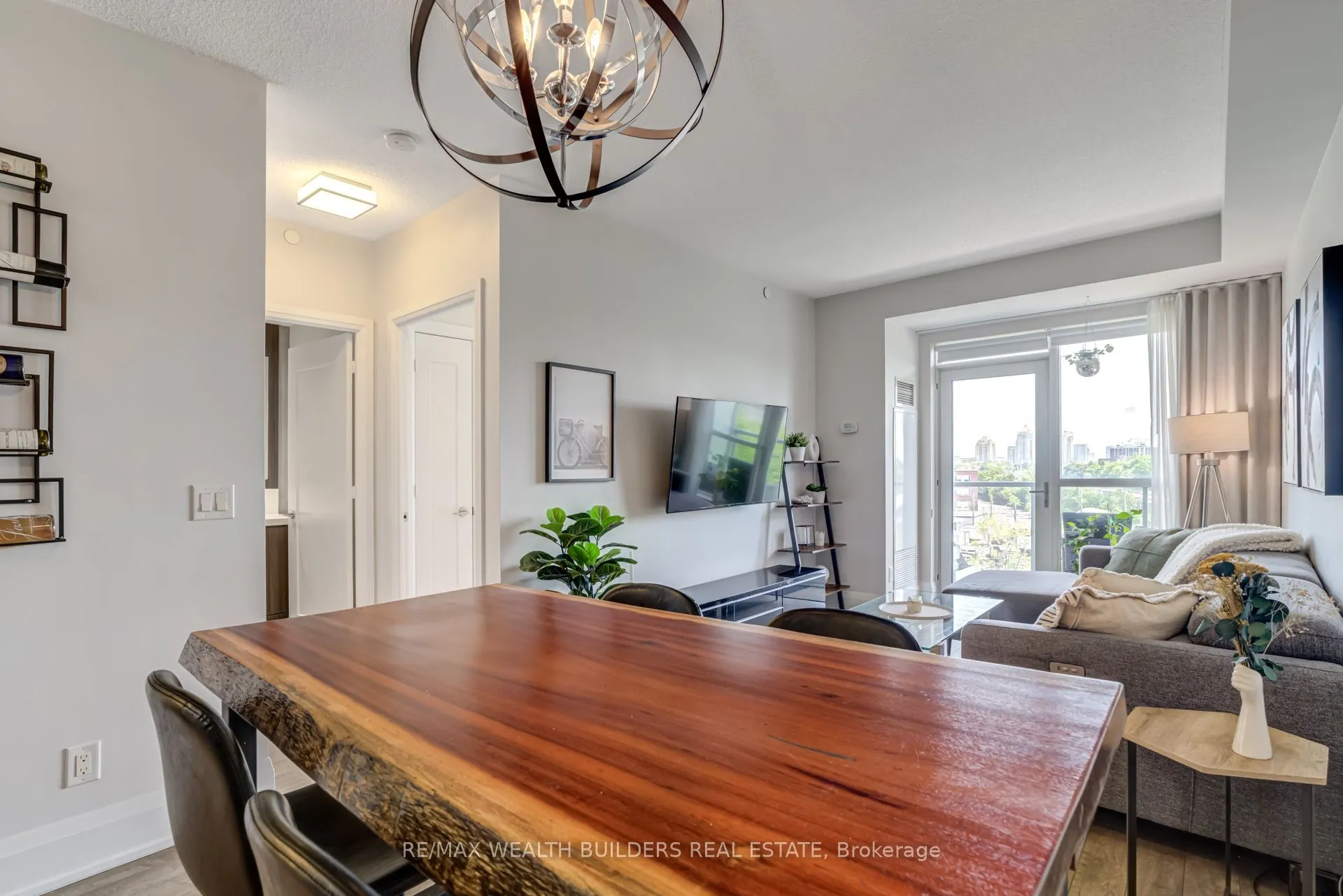 120 Harrison Garden Boulevard, #418