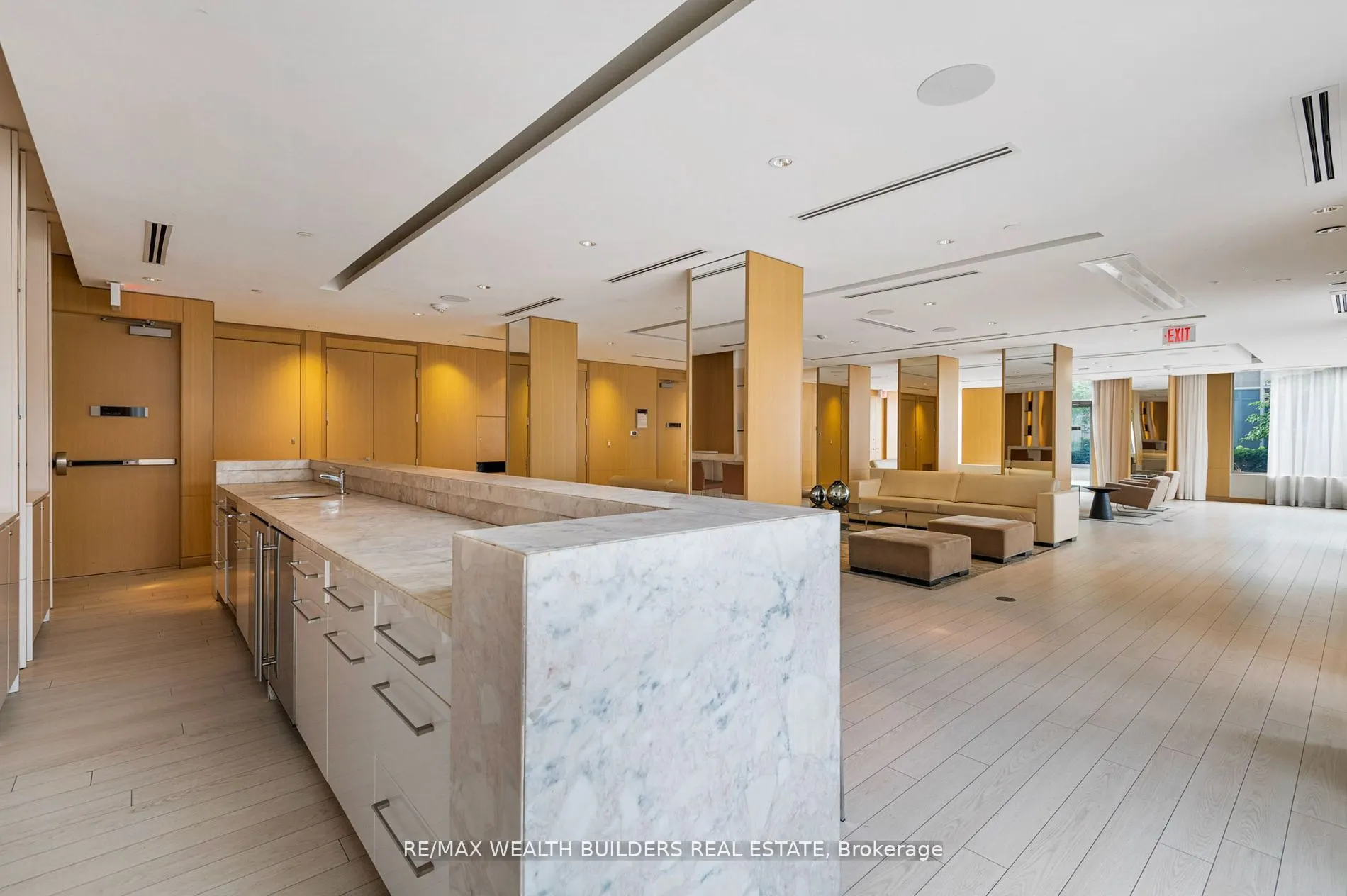 120 Harrison Garden Boulevard, #418