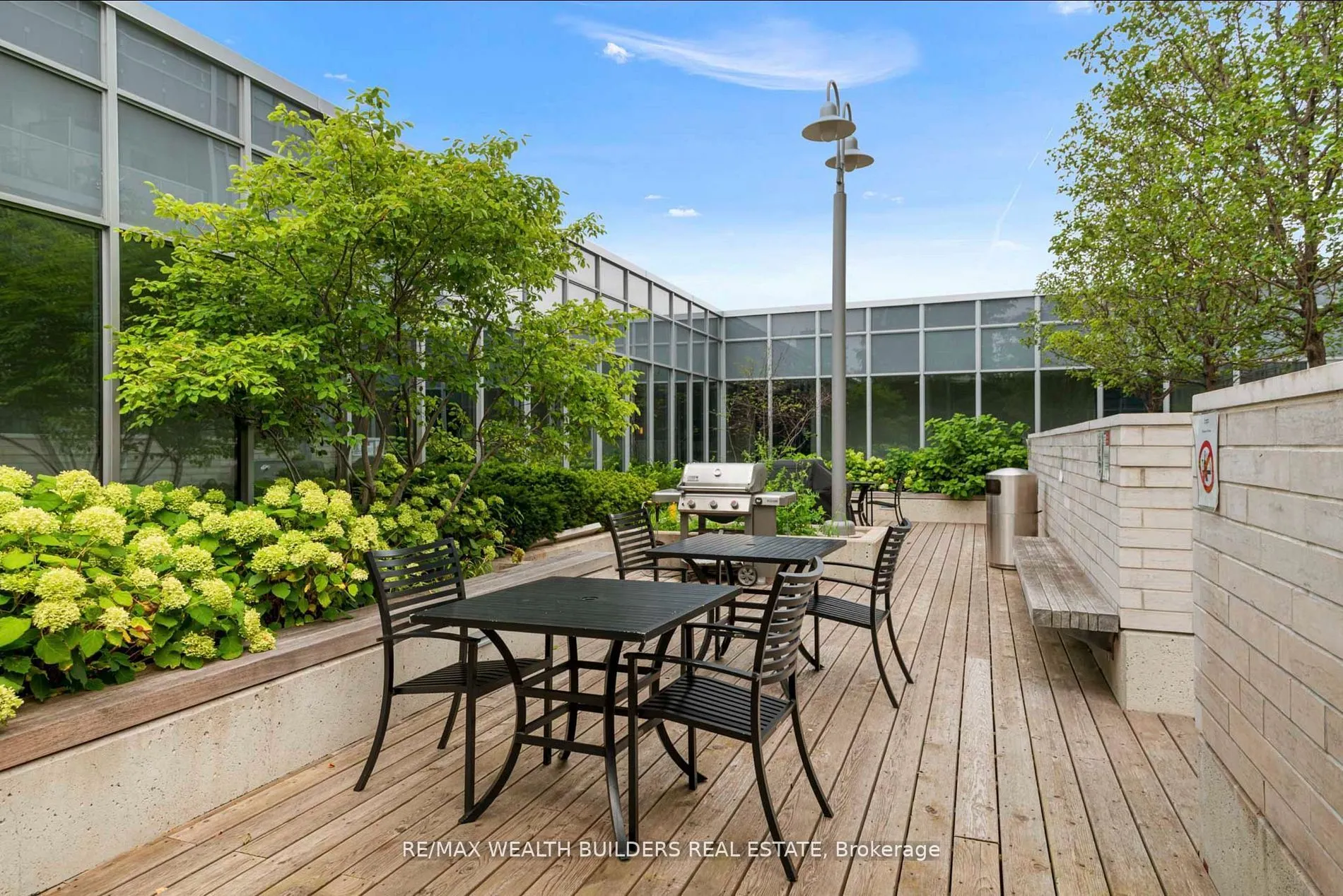 120 Harrison Garden Boulevard, #418