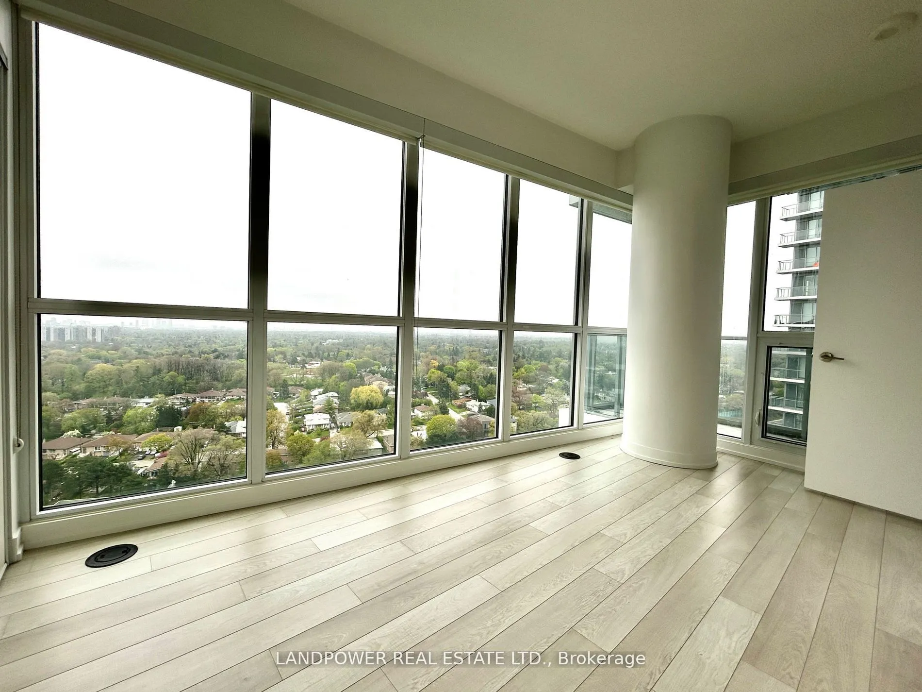 117 McMahon Drive, #2303