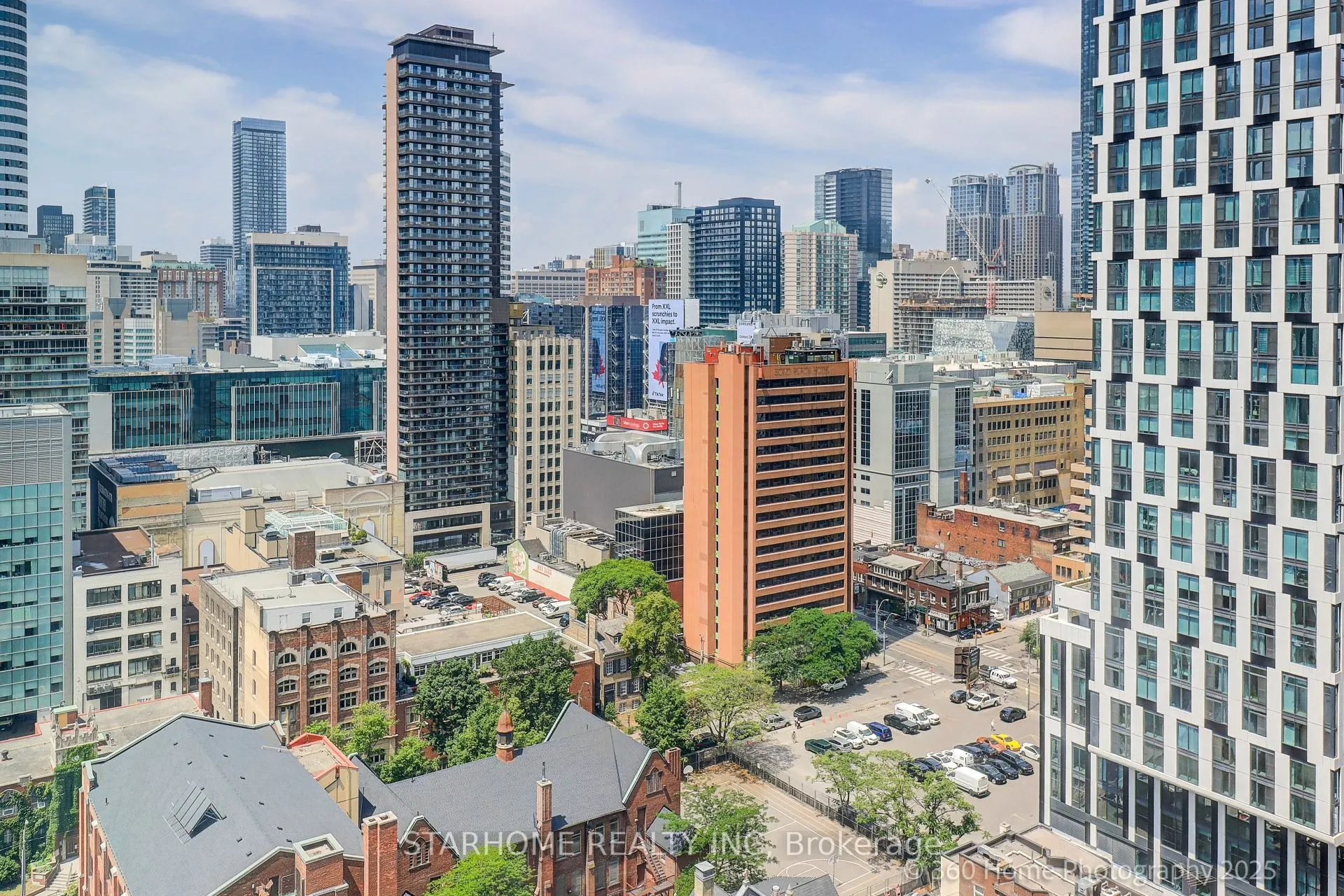 60 Shuter Street, #2609