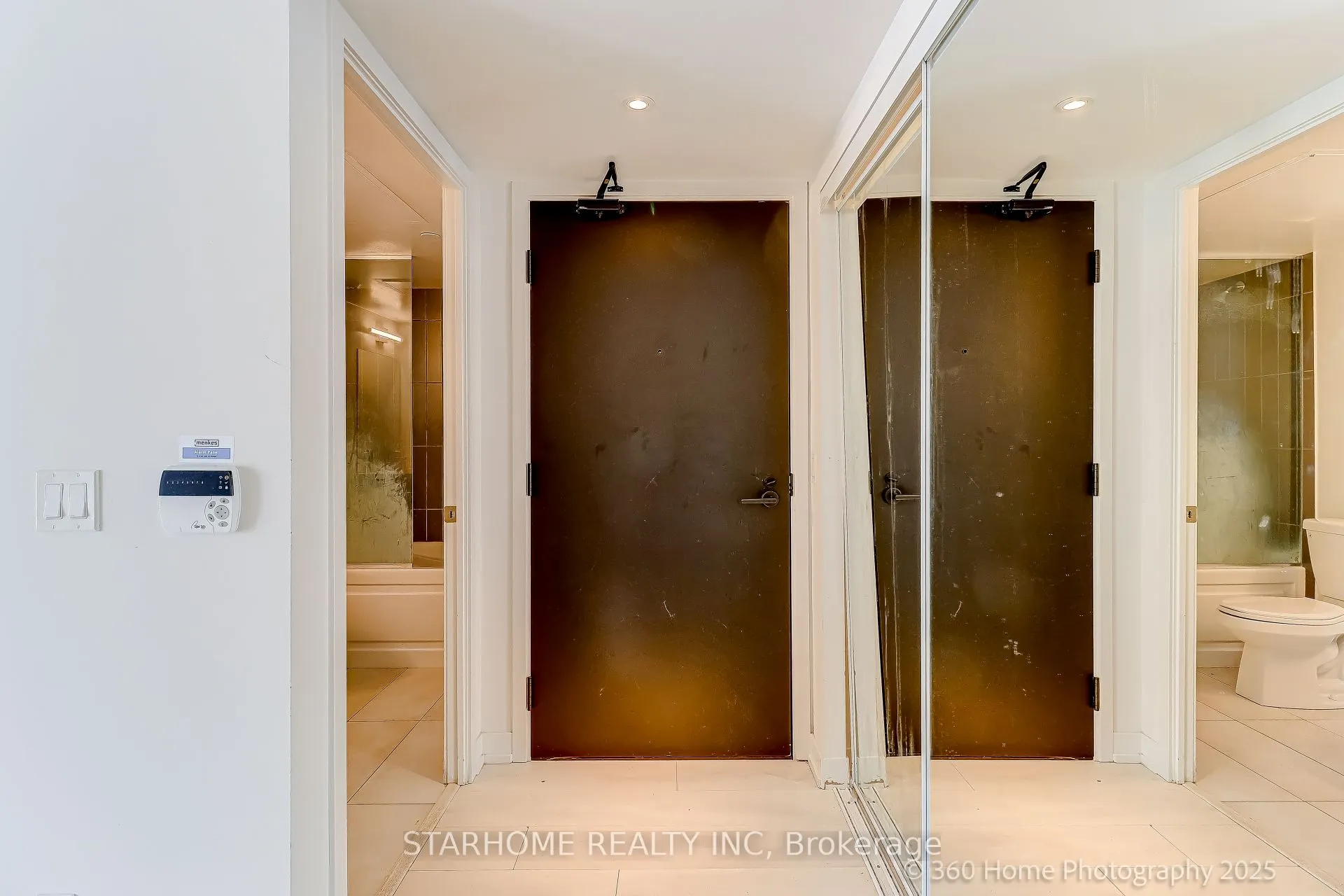 60 Shuter Street, #2609