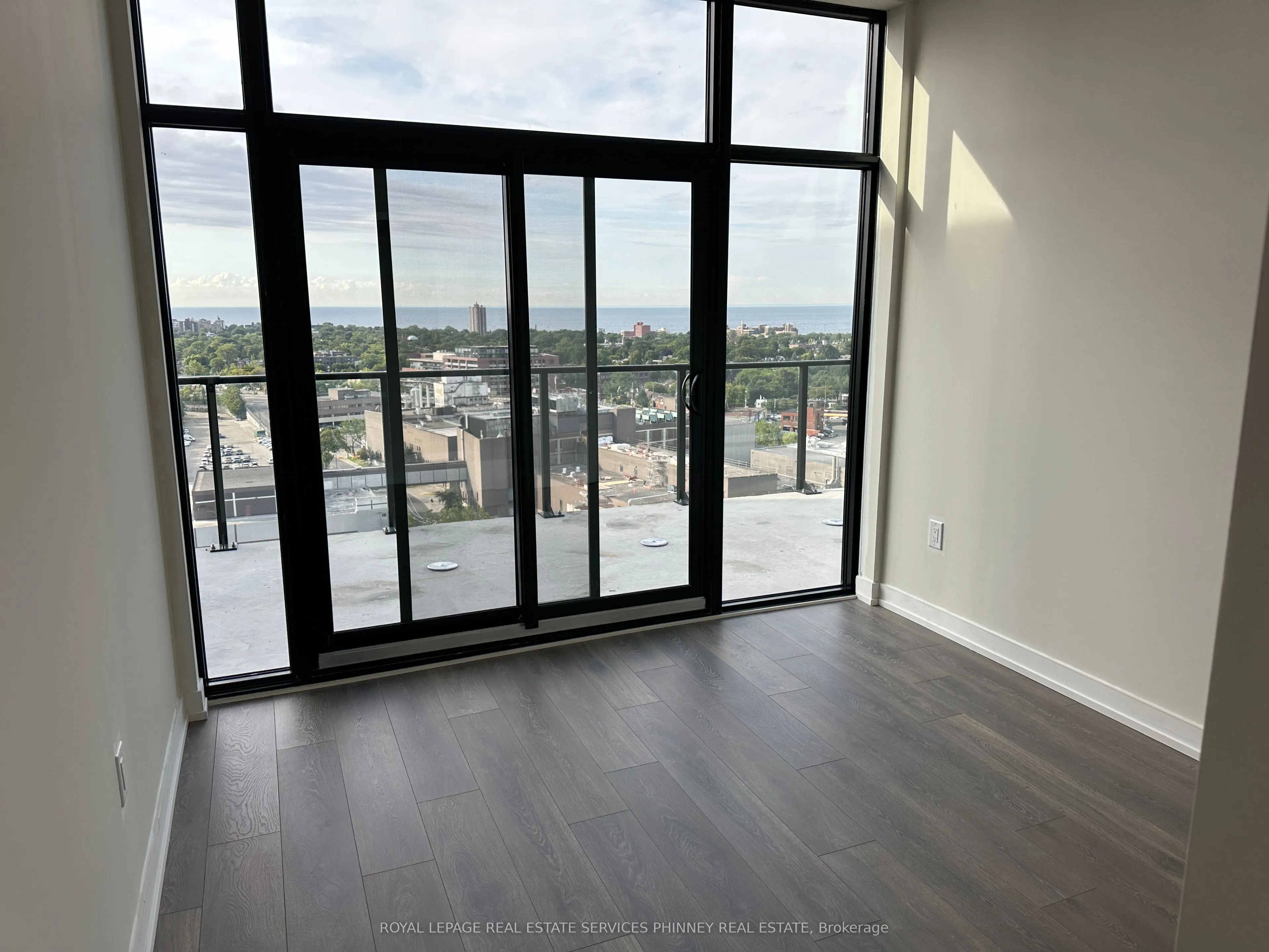181 Sterling Road, #PH04