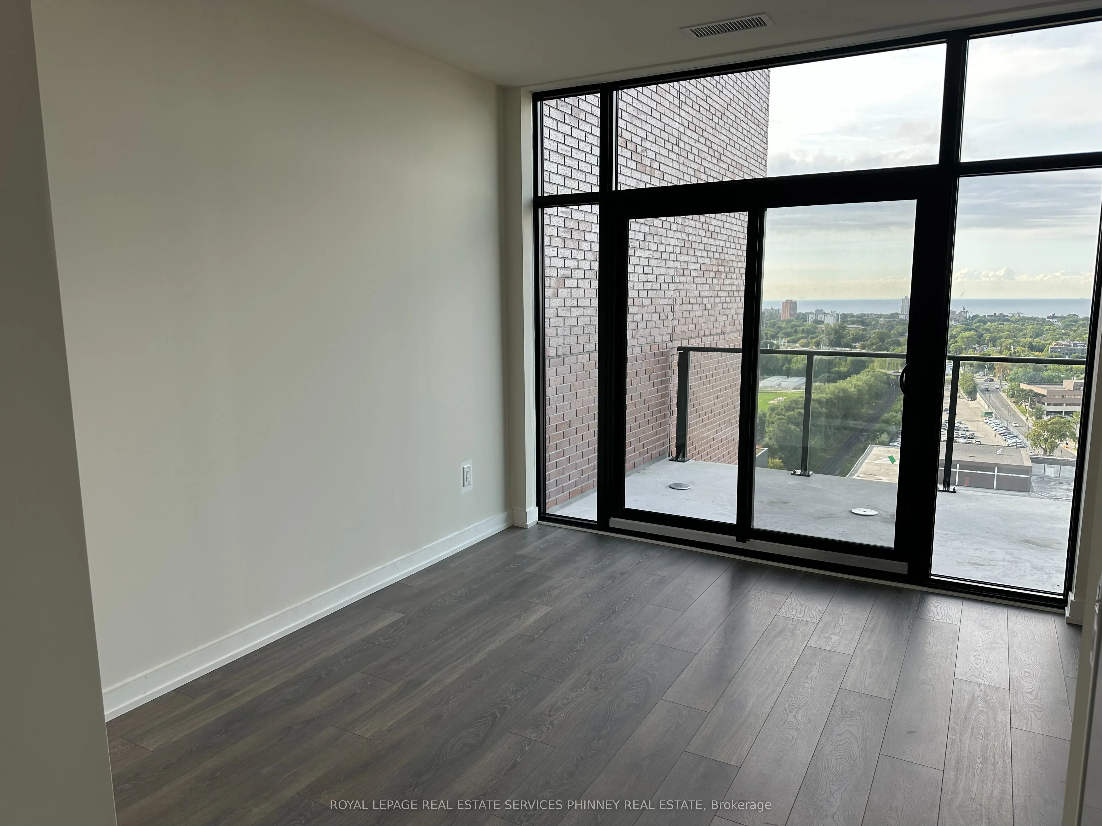 181 Sterling Road, #PH04