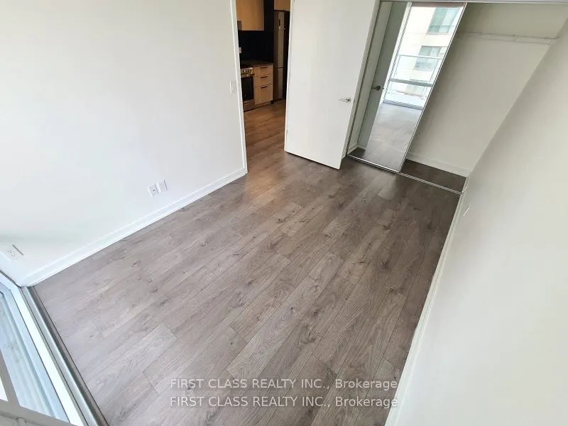 18 Maitland Terrace, #801
