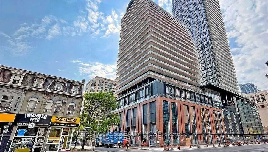 18 Maitland Terrace, #801