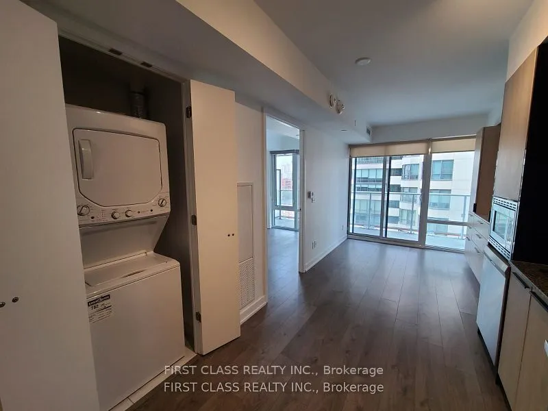 18 Maitland Terrace, #801