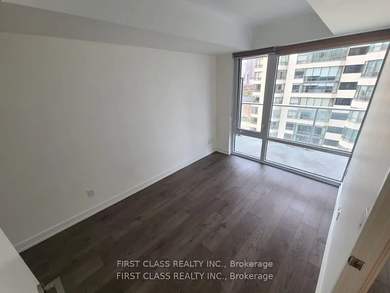 18 Maitland Terrace, #801