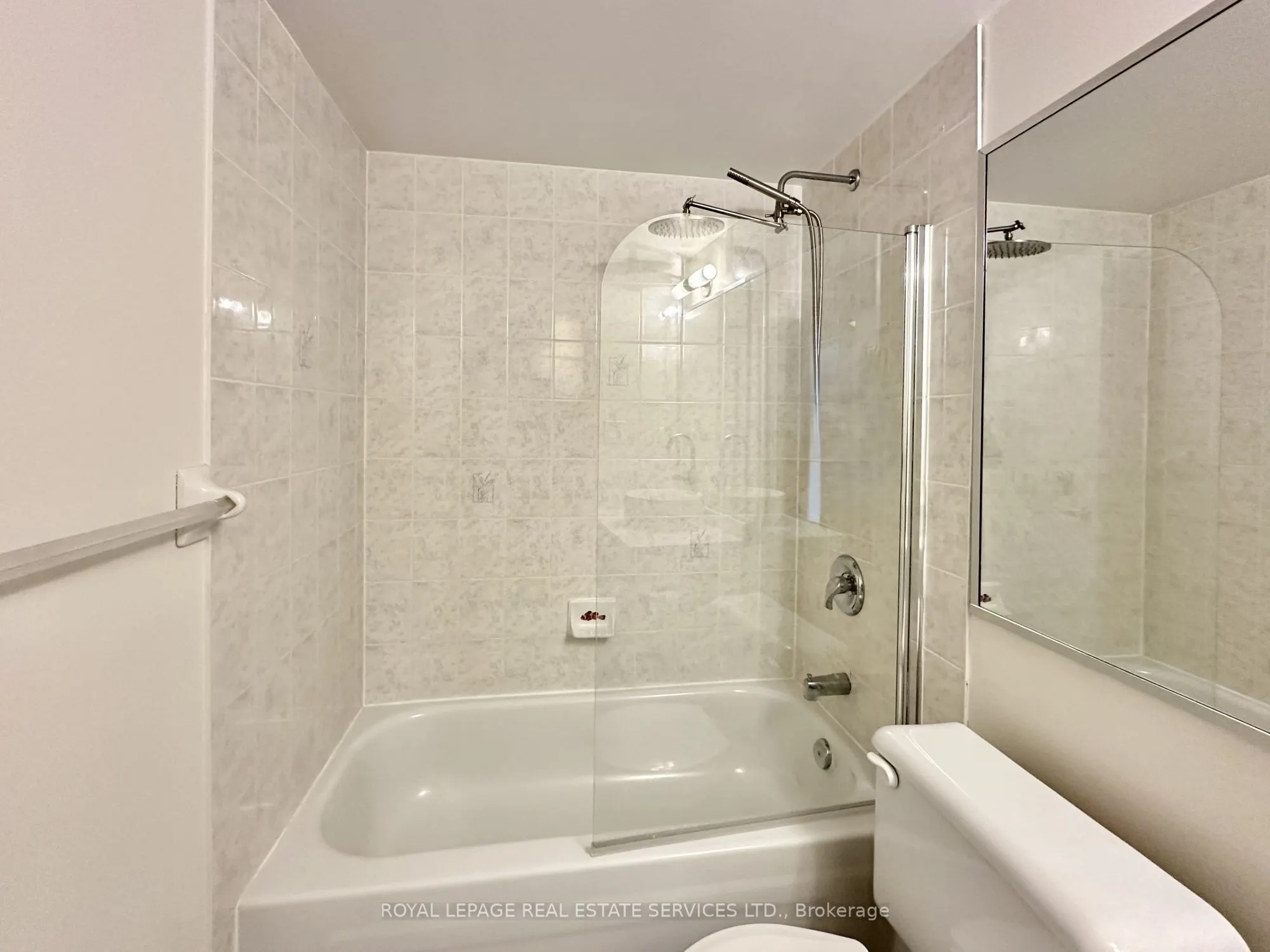 23 Lorraine Drive, #918
