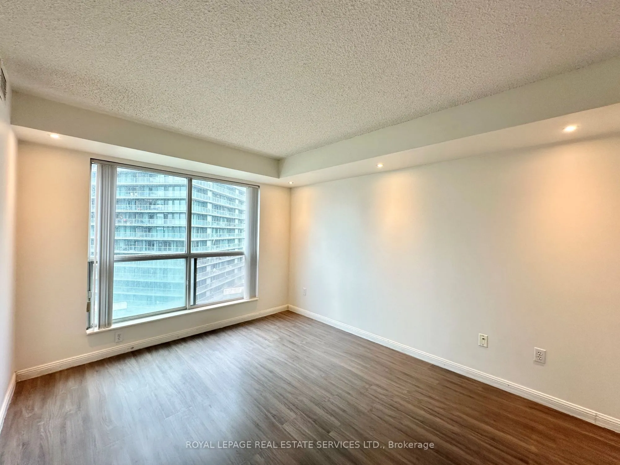 23 Lorraine Drive, #918